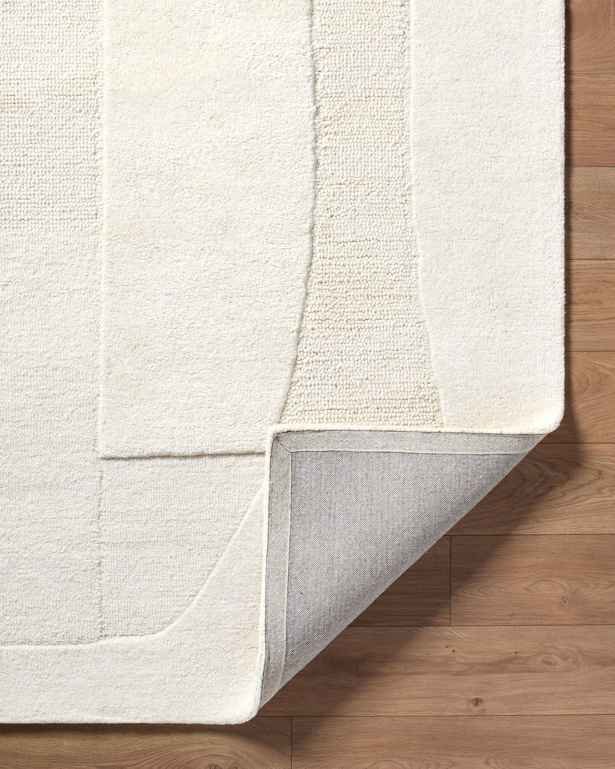 Surya Kinsley KIS-2303 Ivory Area Rug by LIVABLISS