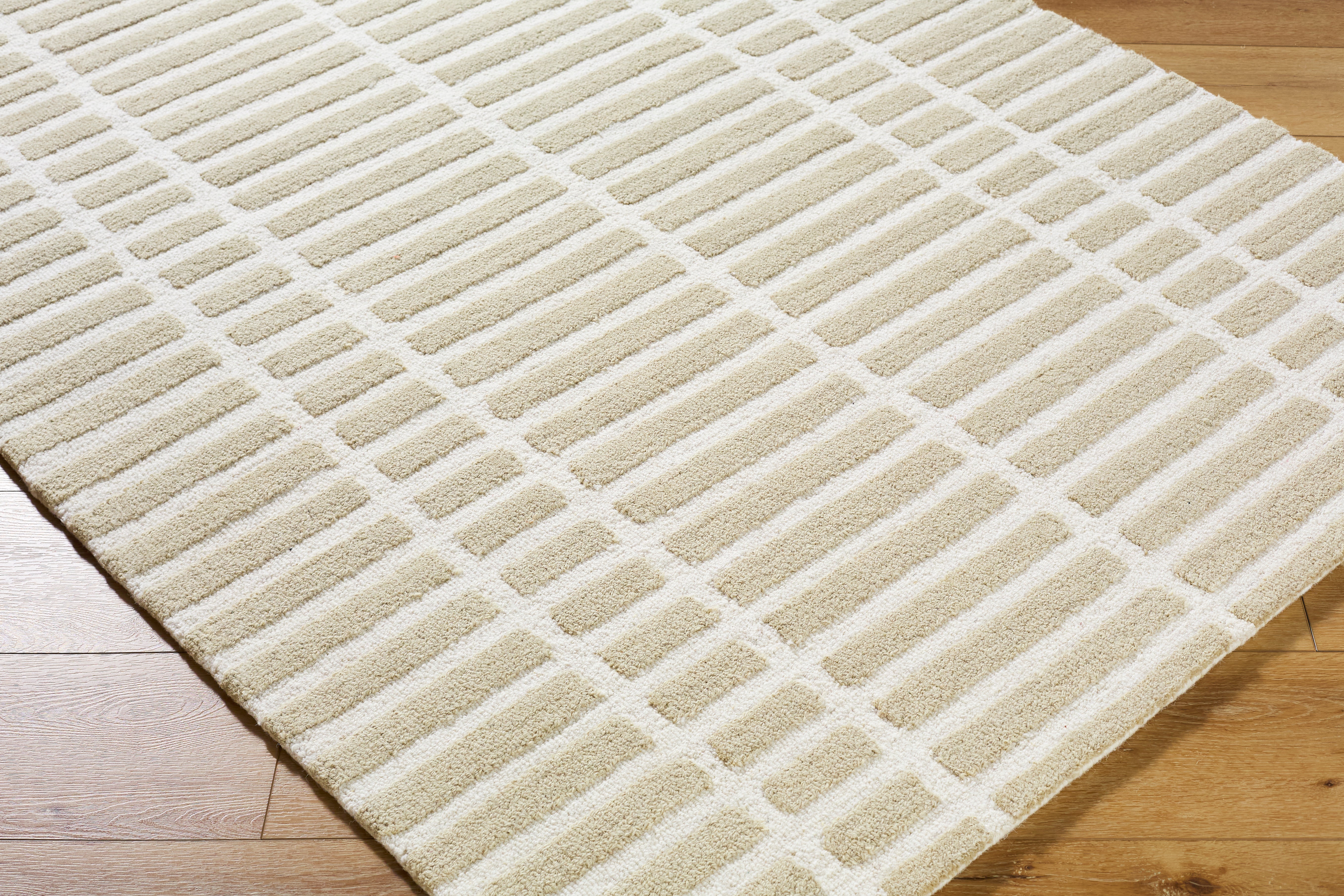 LIVABLISS Klopp KPP-2306 Area Rug