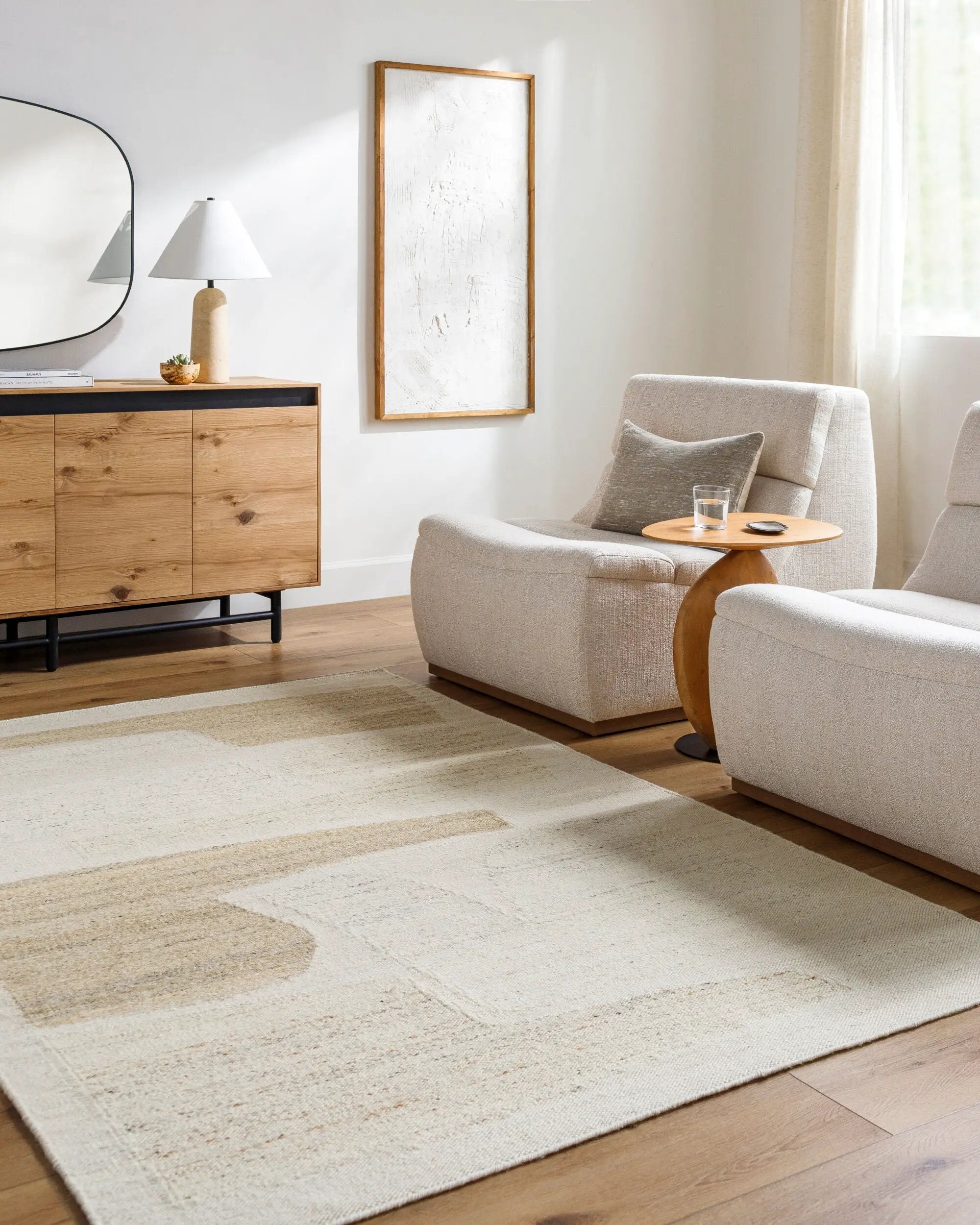 Lanesra LAR-2303 Ivory Area Rug by LIVABLISS