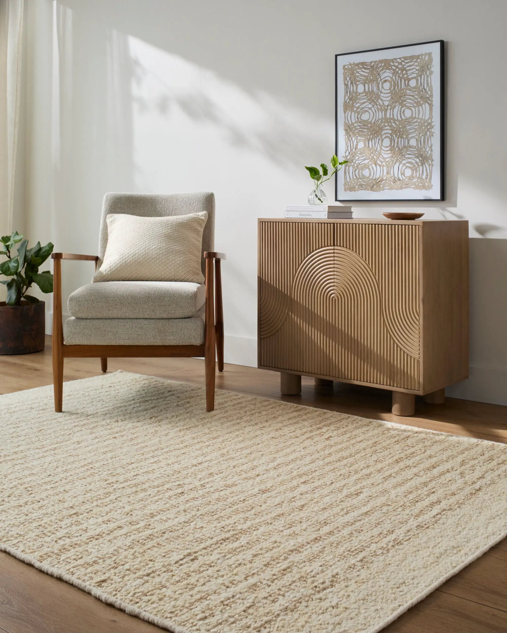 Leman LEN-2300 Ivory Area Rug by LIVABLISS