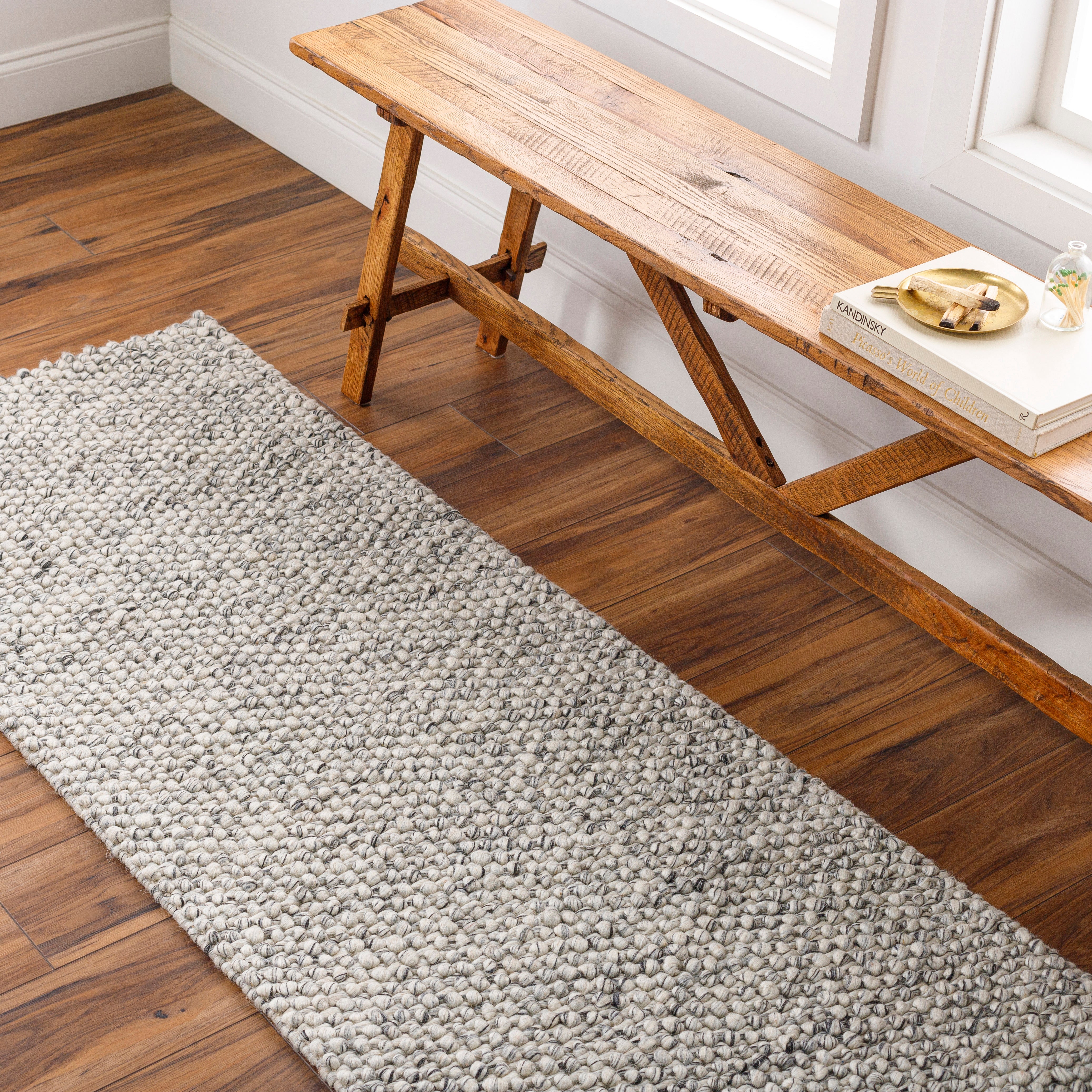 LIVABLISS Lucerne LNE-1001 Area Rug