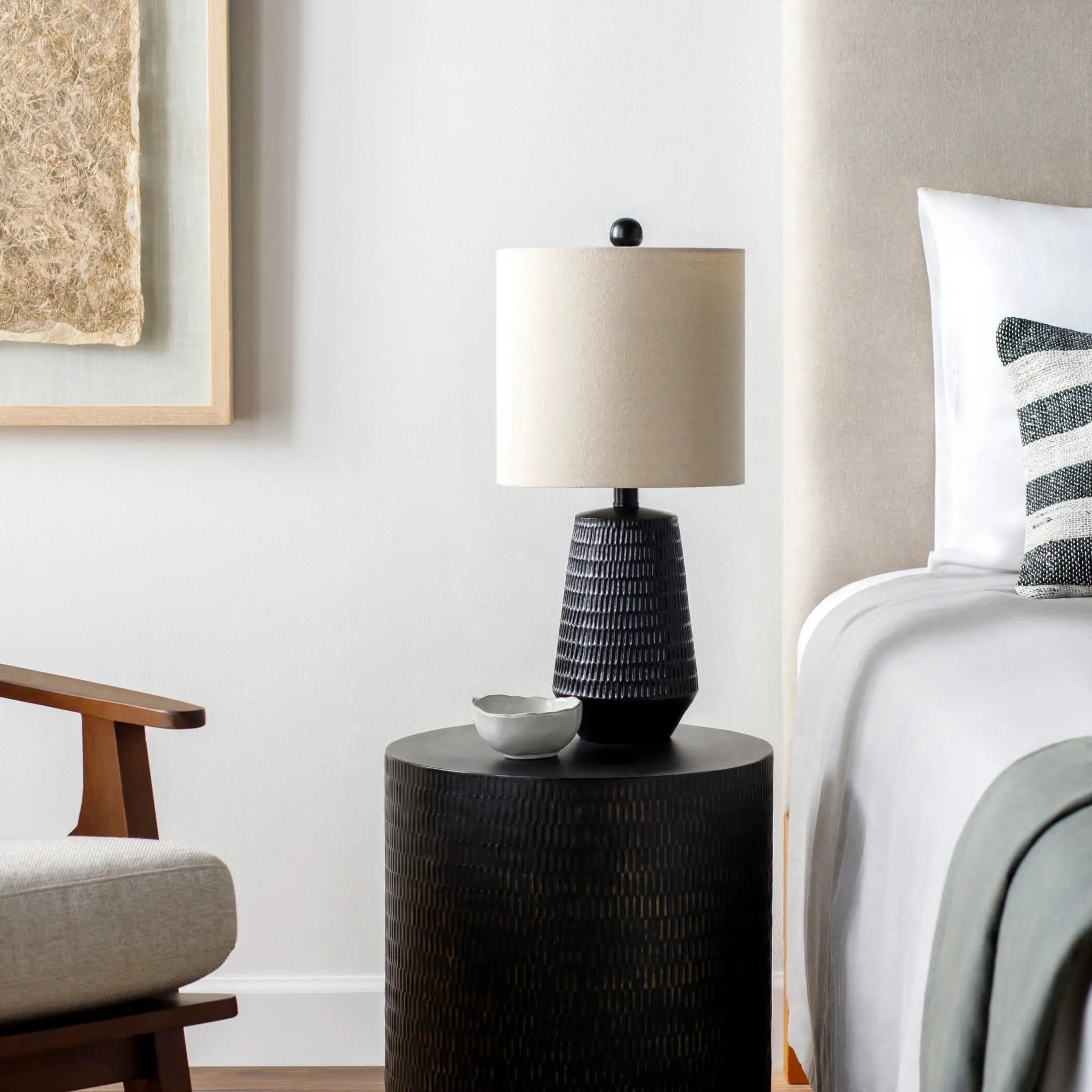 Leipzig LPZ-002 Accent Table Lamp by LIVABLISS