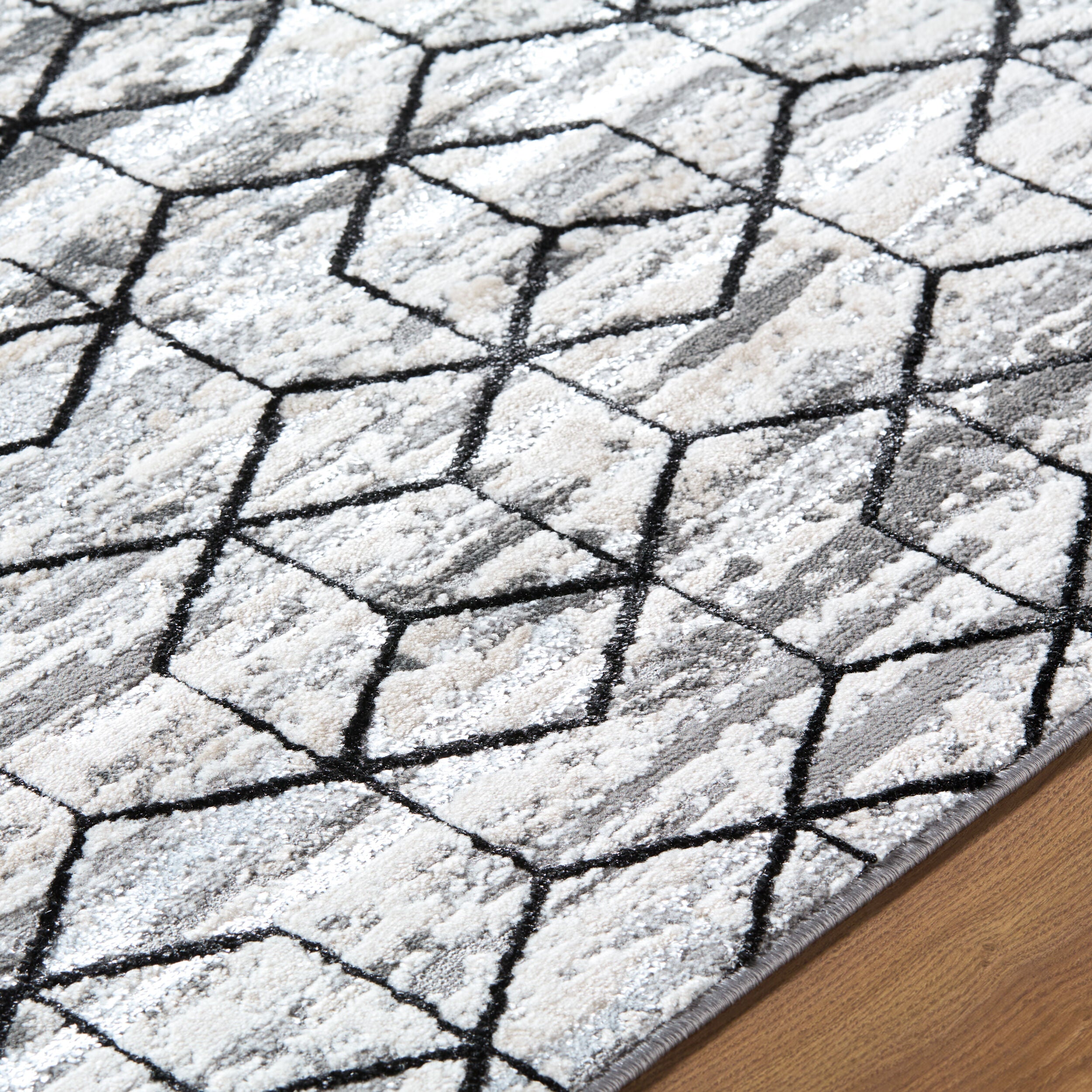 Surya Lustro LSR-2333 Gray Area Rug by LIVABLISS