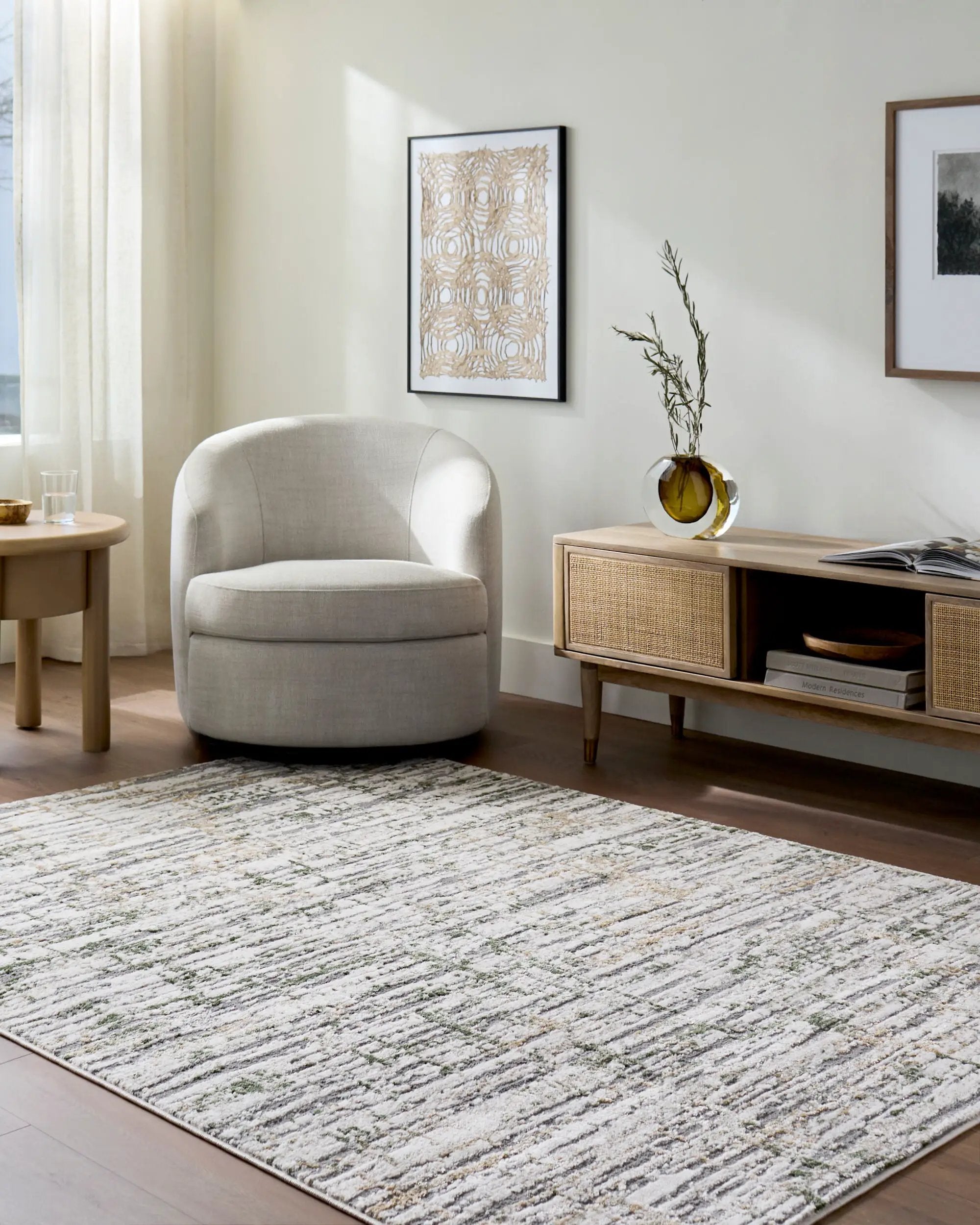 Lustro LSR-2335 White Area Rug by LIVABLISS