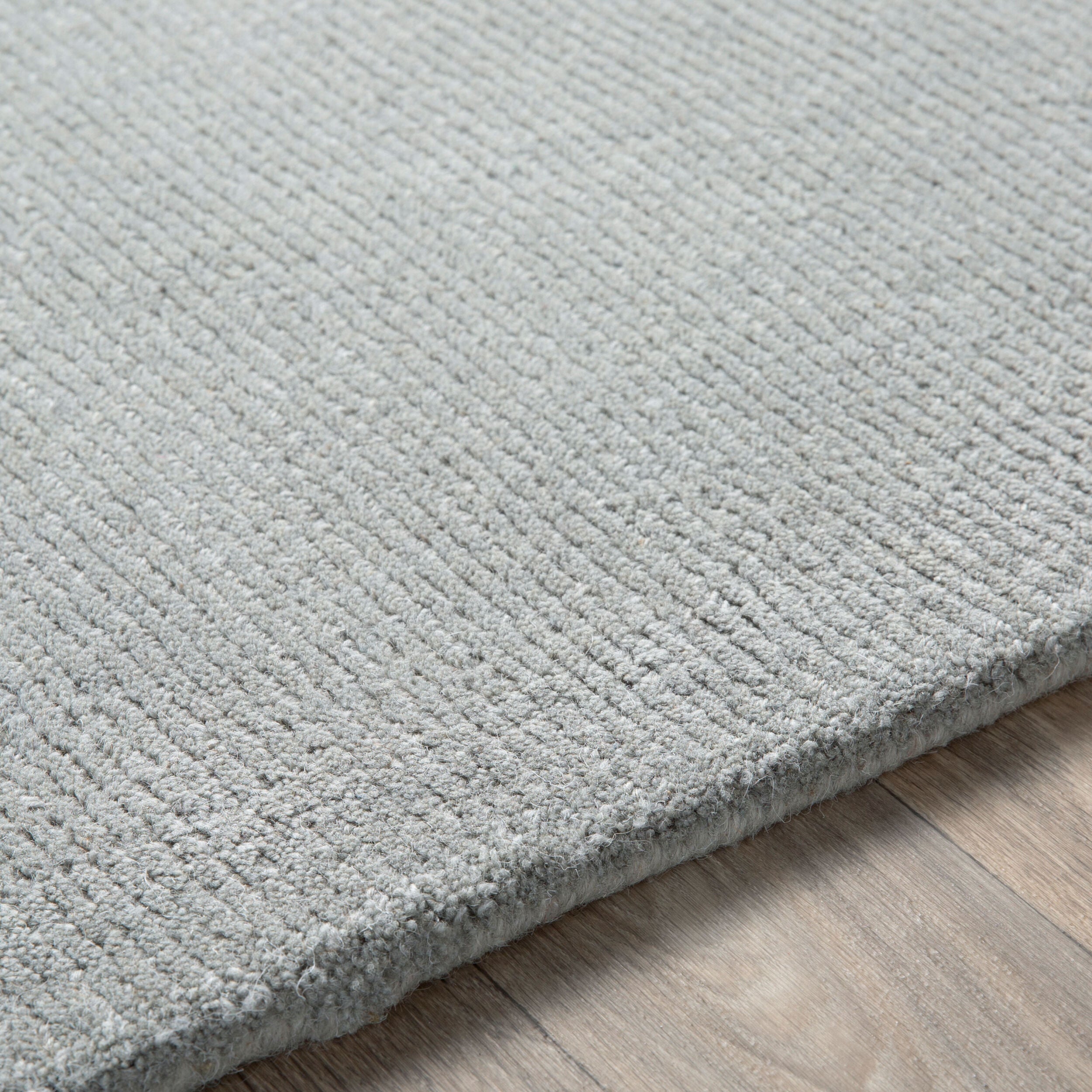LIVABLISS Mystique M-211 Gray Hand Loomed Area Rug