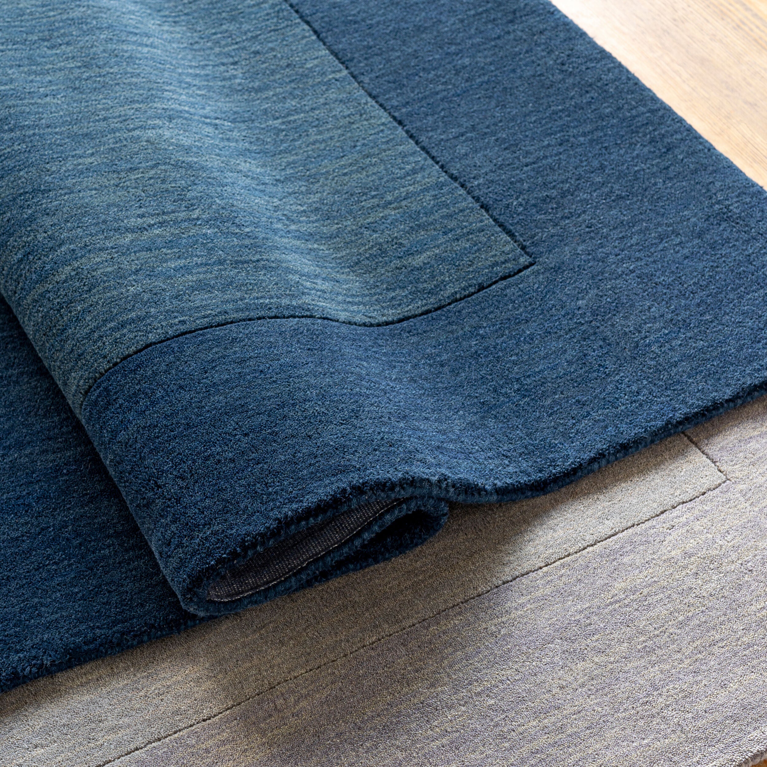 LIVABLISS Mystique M-309 Ink Blue Hand Loomed Area Rug