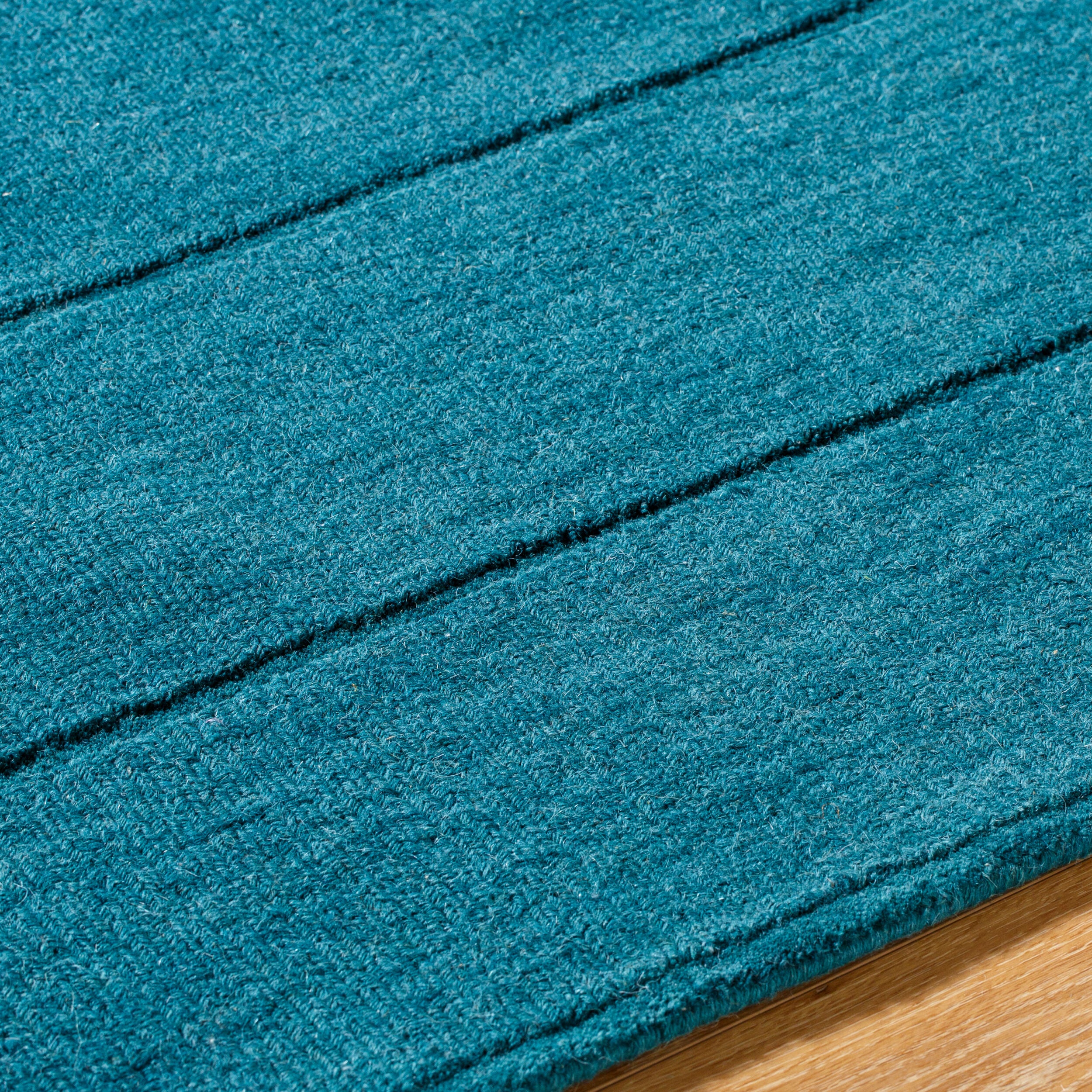 LIVABLISS Mystique M-5491 Teal Hand Loomed Area Rug
