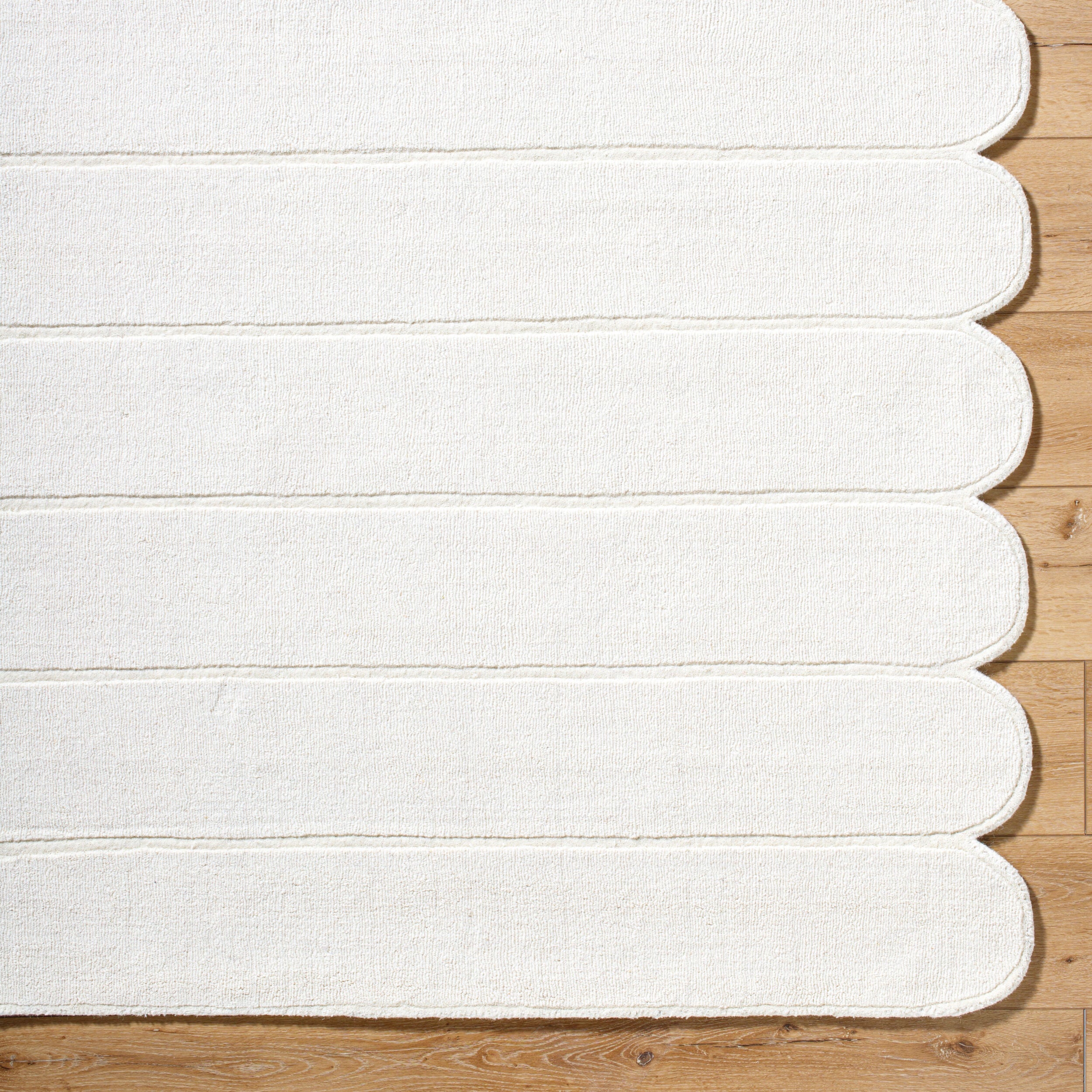 LIVABLISS Mystique M-5492 Ivory Hand Loomed Area Rug