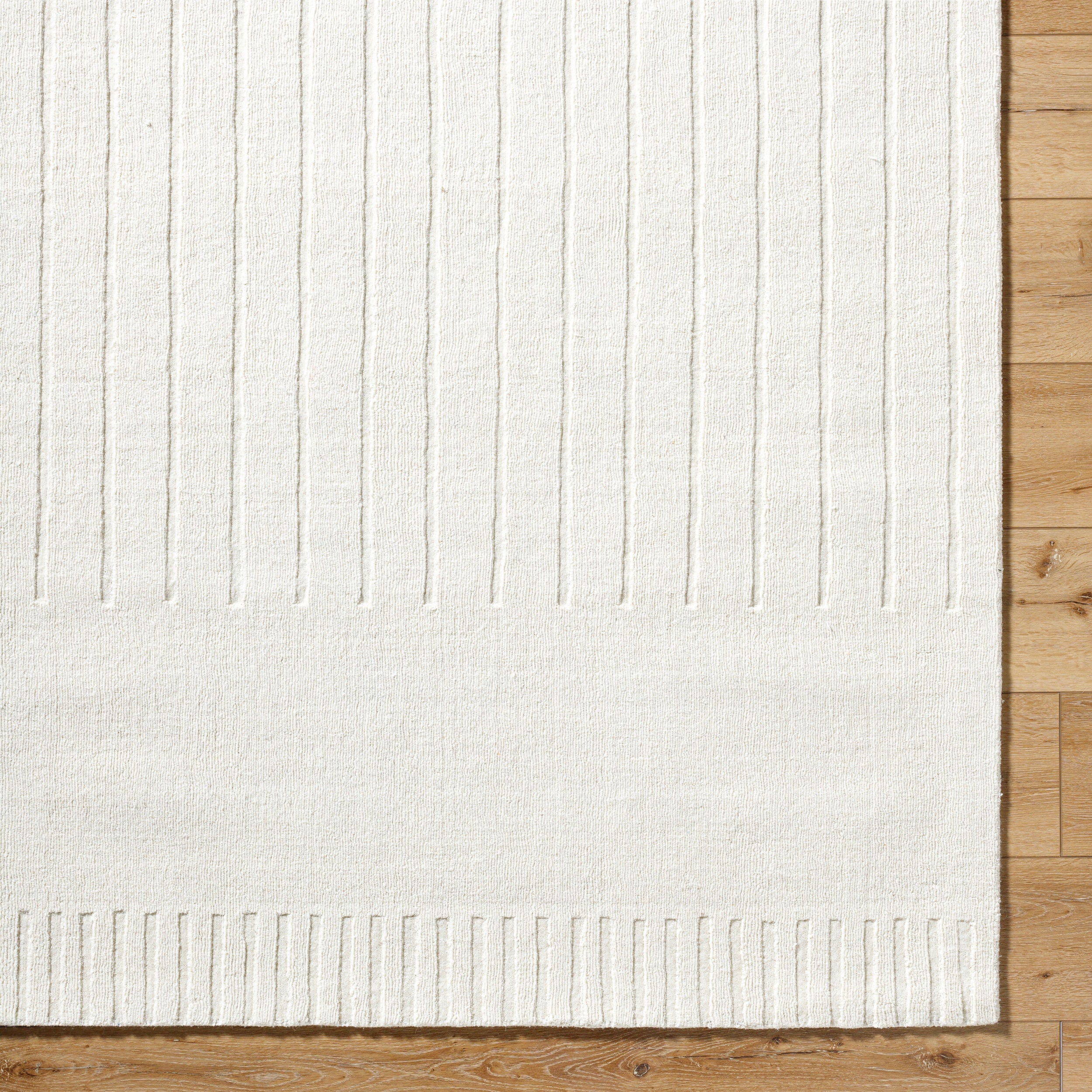LIVABLISS Mystique M-5496 Ivory Hand Loomed Area Rug