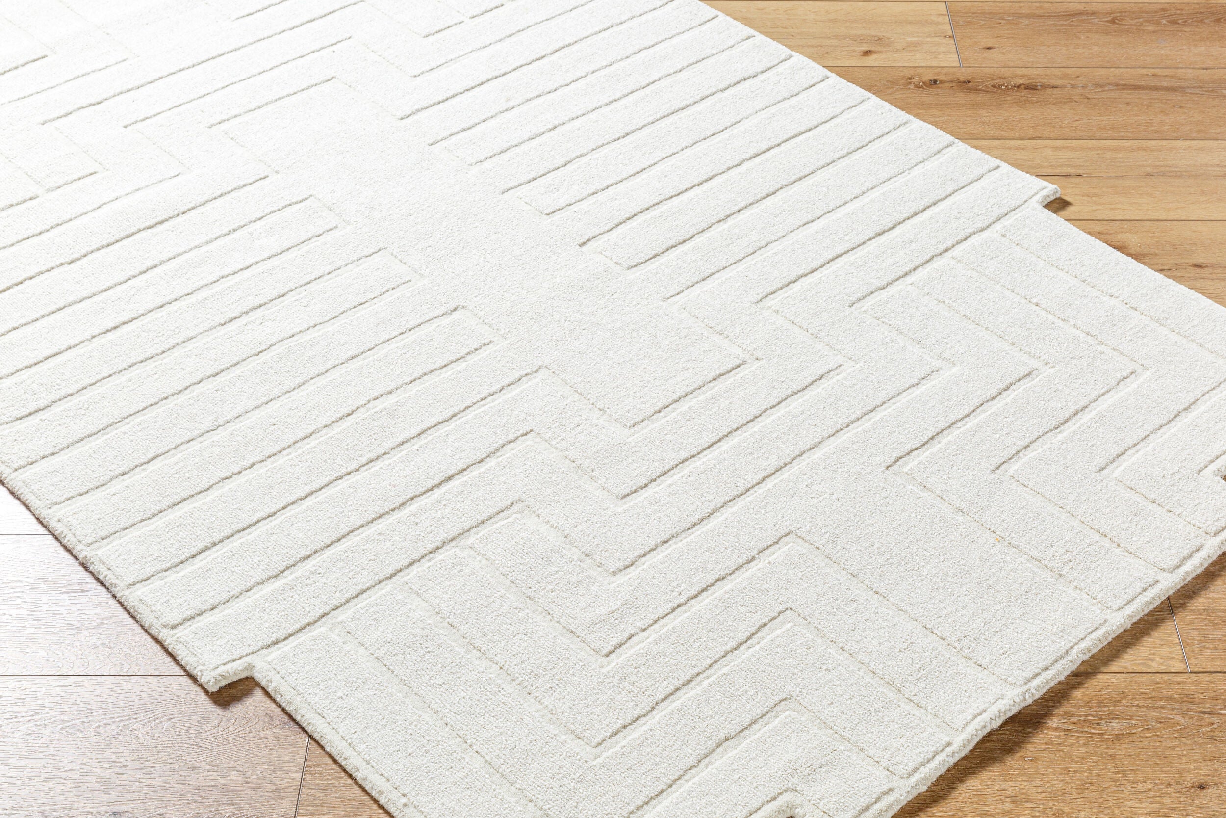 LIVABLISS Mystique M-5498 Ivory Hand Loomed Area Rug