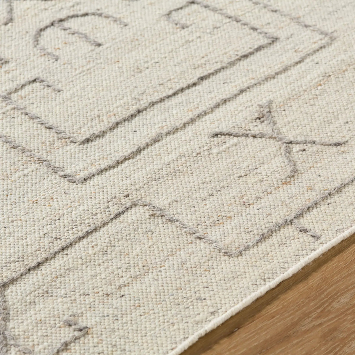 Marcela MCL-2301 Ivory Area Rug by LIVABLISS