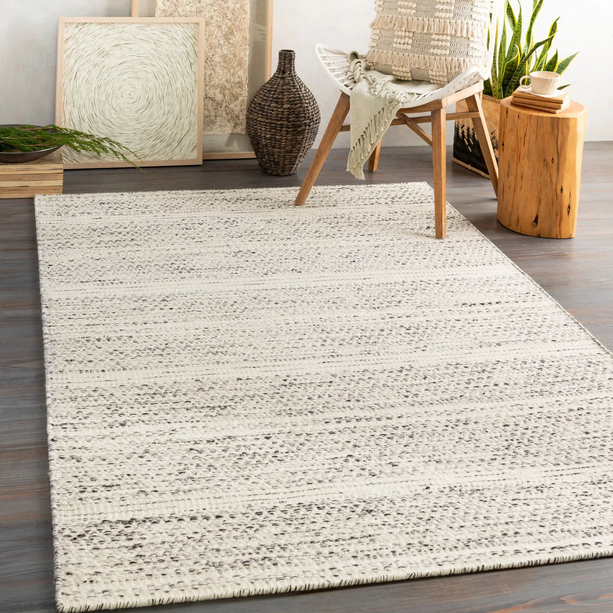 LIVABLISS Mardin MDI-2300 Cream Area Rug