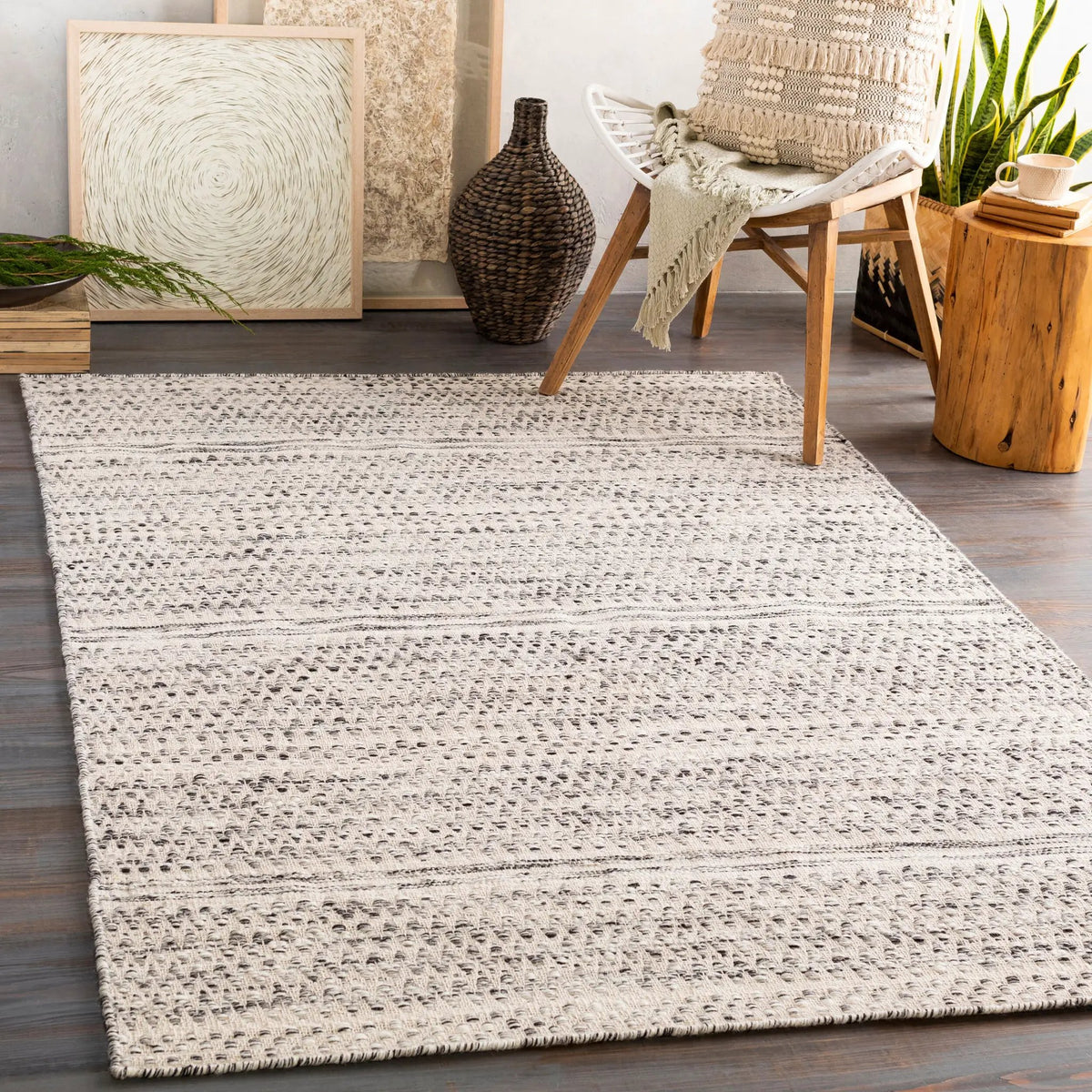 LIVABLISS Mardin MDI-2305 Beige Area Rug