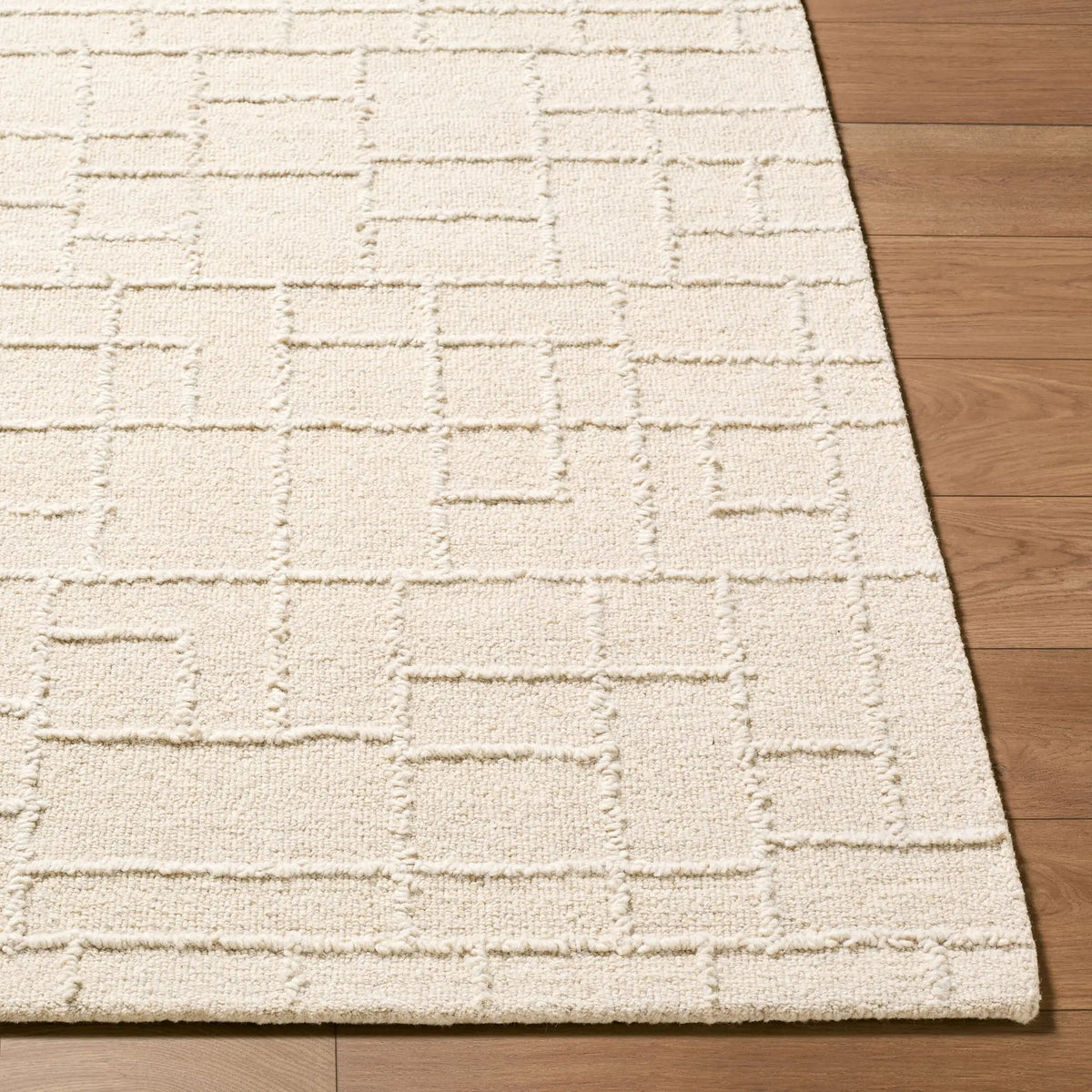 LIVABLISS Matterhorn MTH-2303 Ivory Area Rug