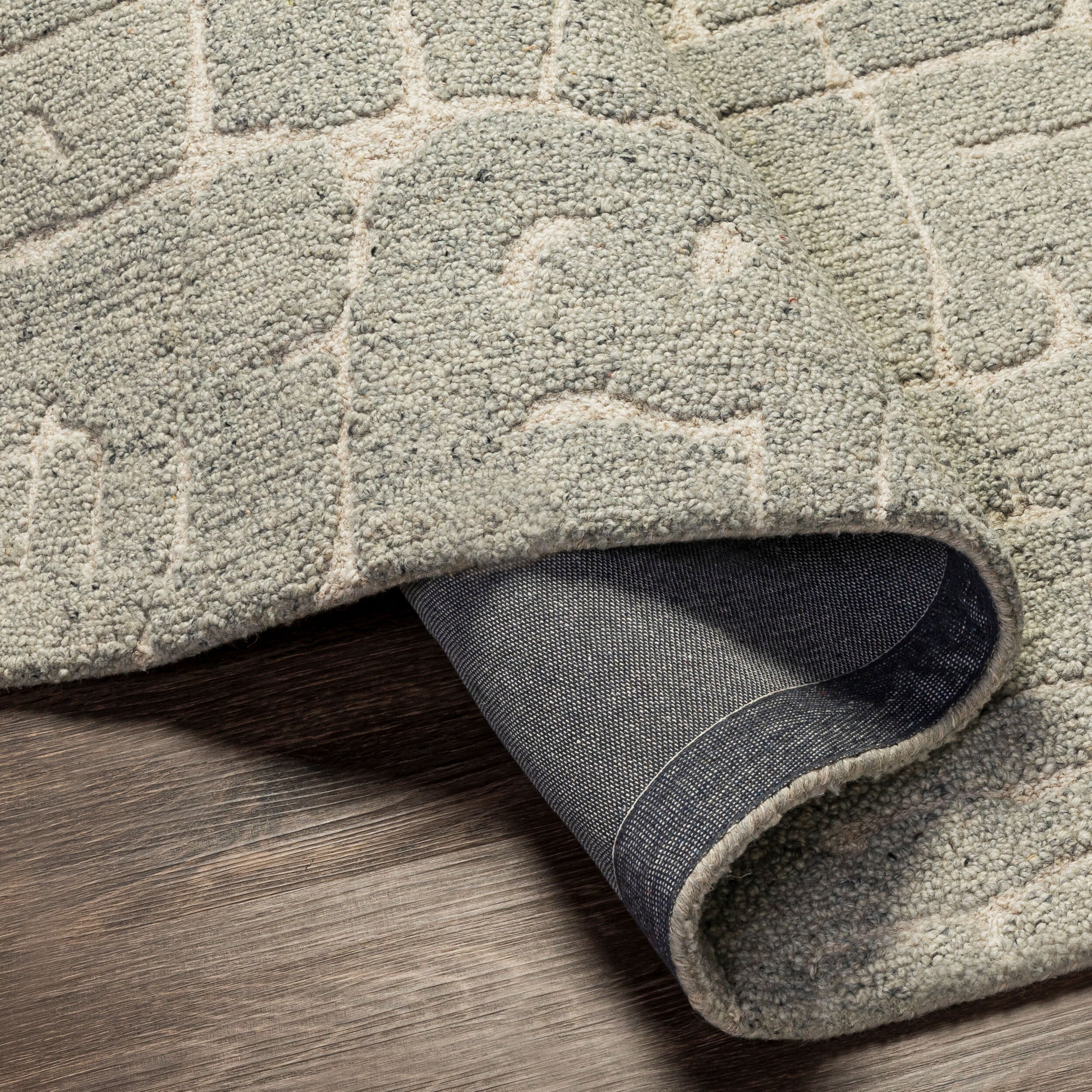 Surya Madelyn MYN-2305 Light Gray Area Rug by LIVABLISS