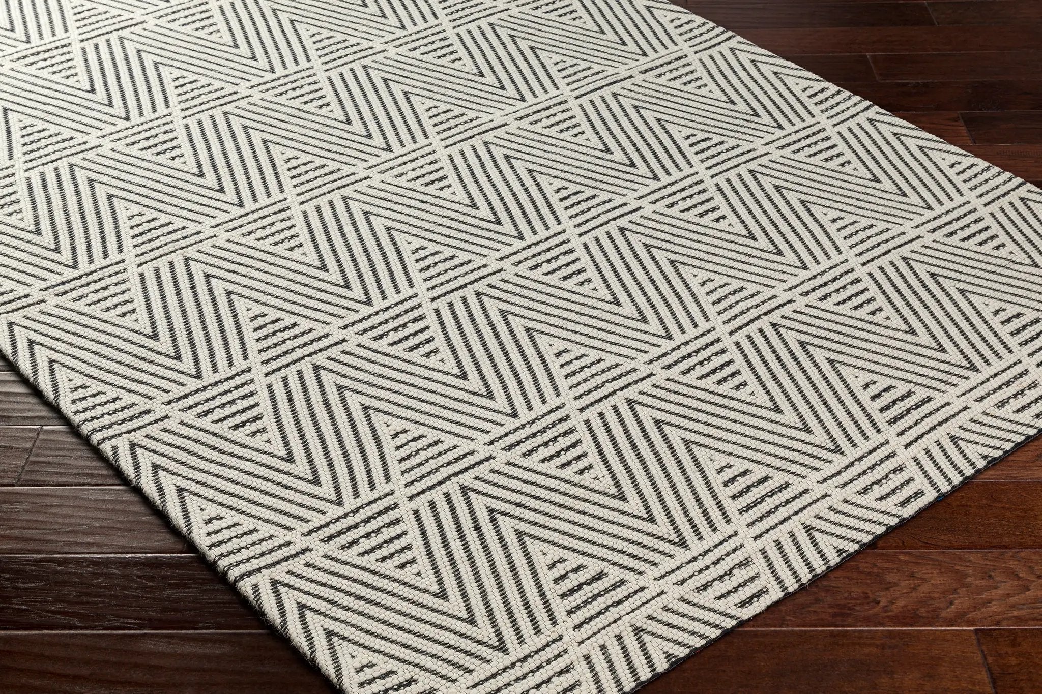 Nevada NVD-2302 Off-White Area Rug by LIVABLISS