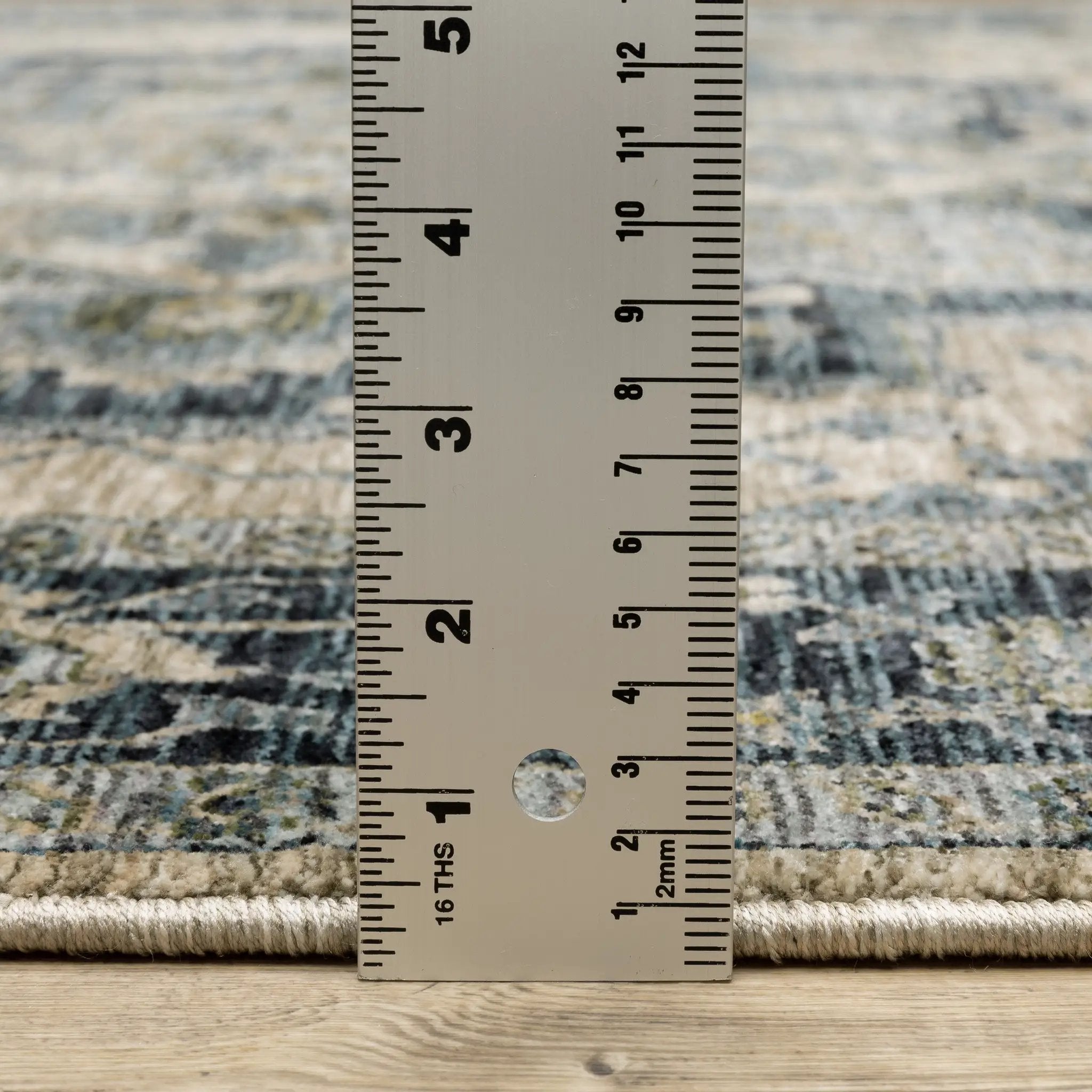 Aberdeen 051G1 Blue/ Tan Area Rug by Oriental Weavers
