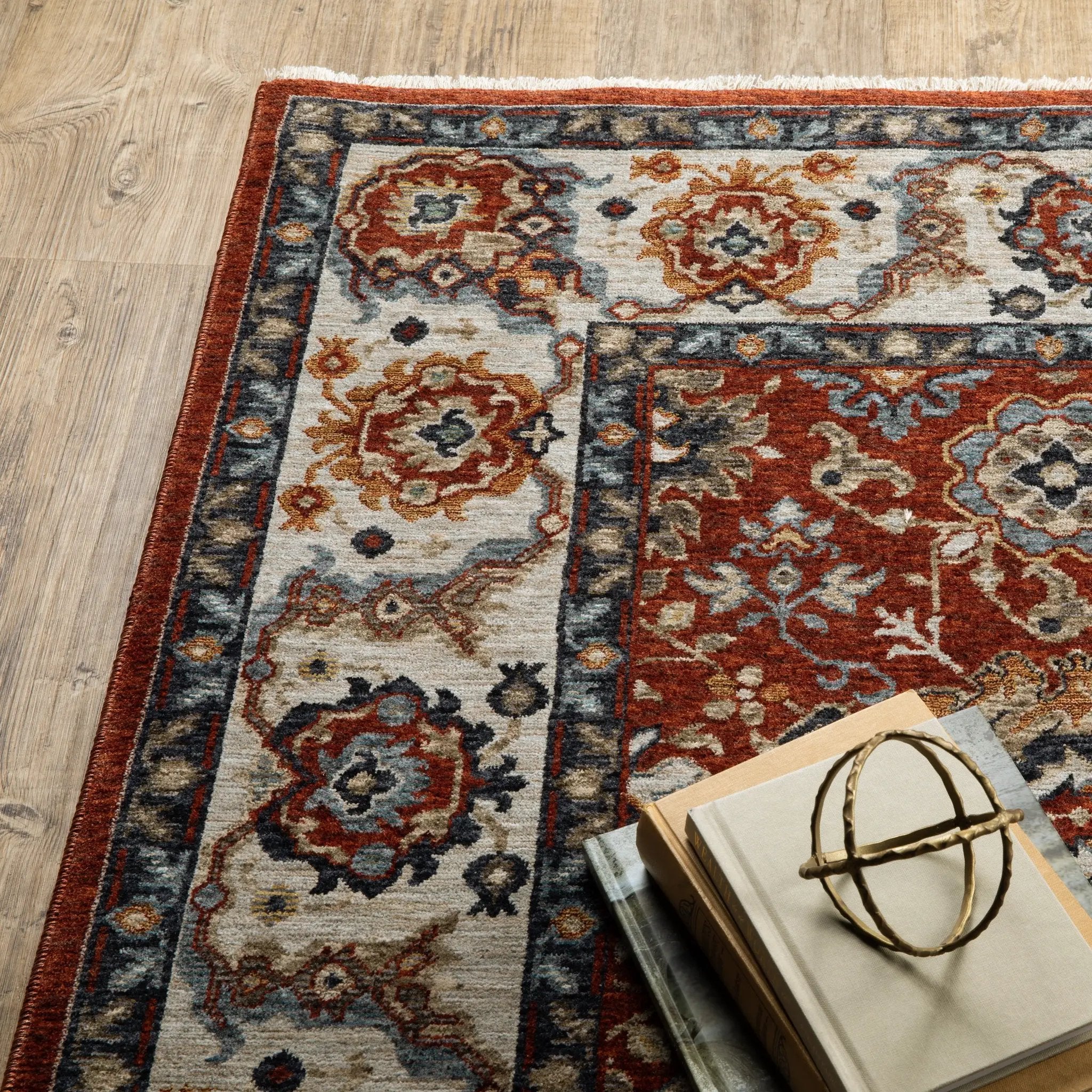 Aberdeen 562R1 Red/ Ivory Area Rug by Oriental Weavers