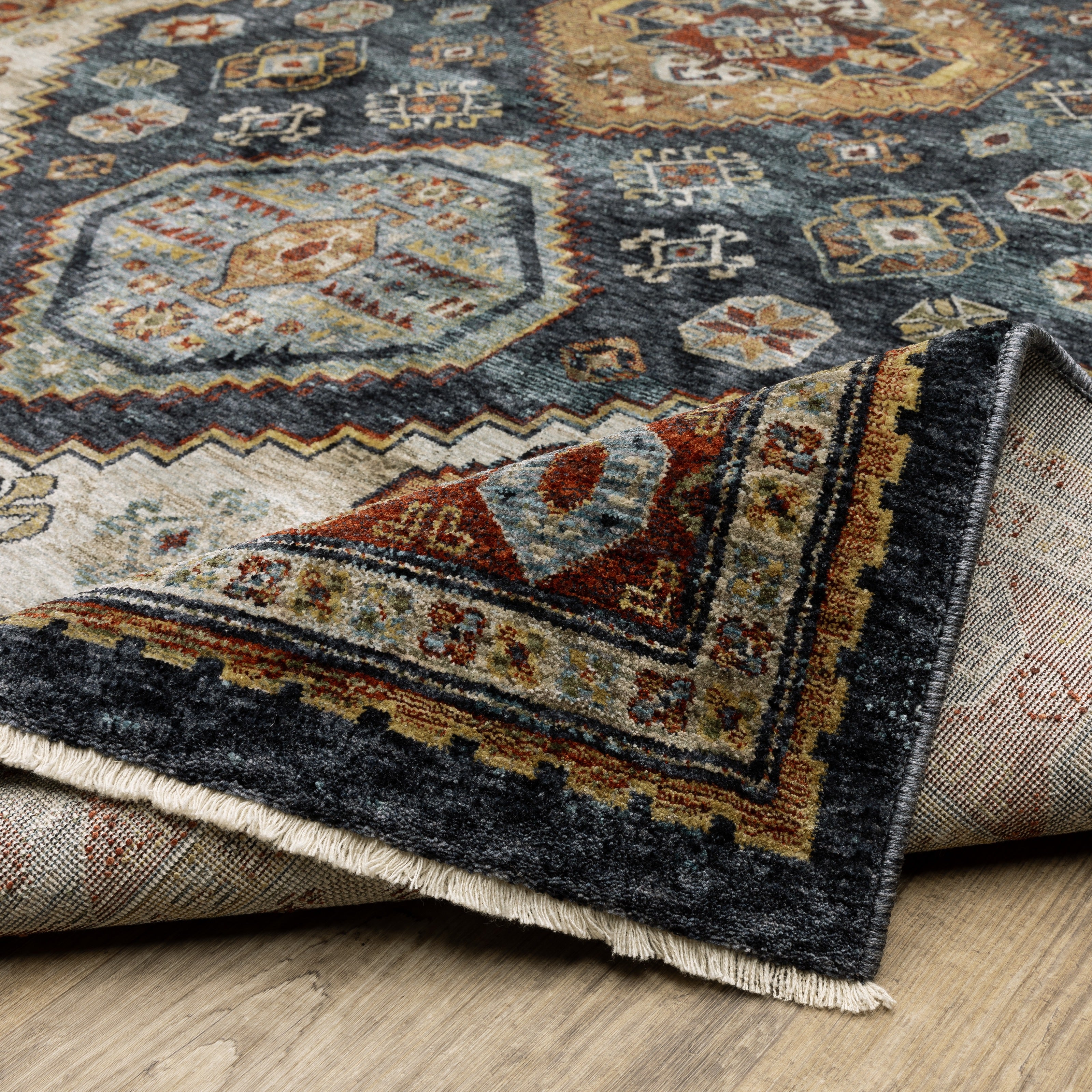 Aberdeen 005W1 Blue/ Multi Traditional Area Rug by Oriental Weavers