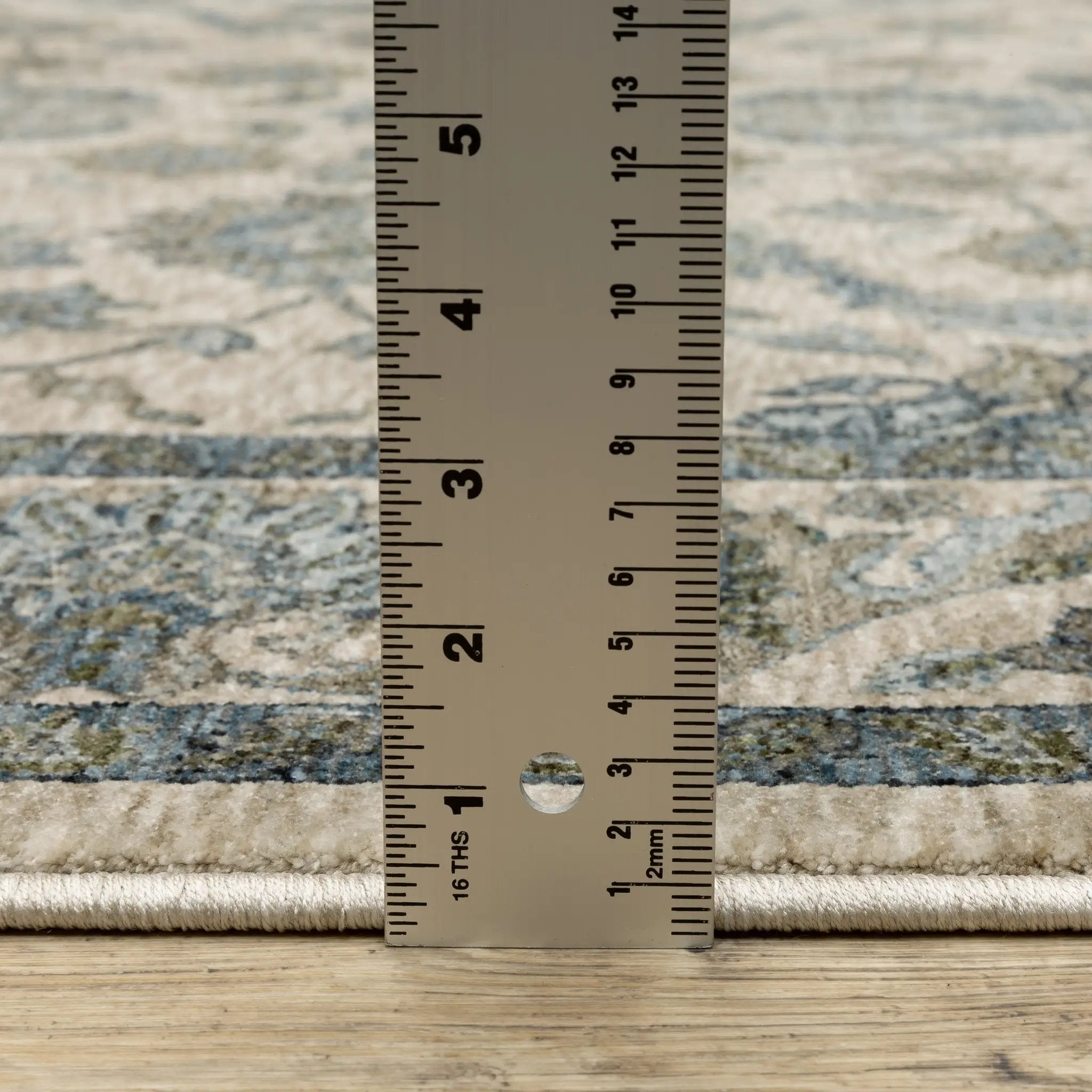 Aberdeen 070I1 Beige/ Blue Area Rug by Oriental Weavers