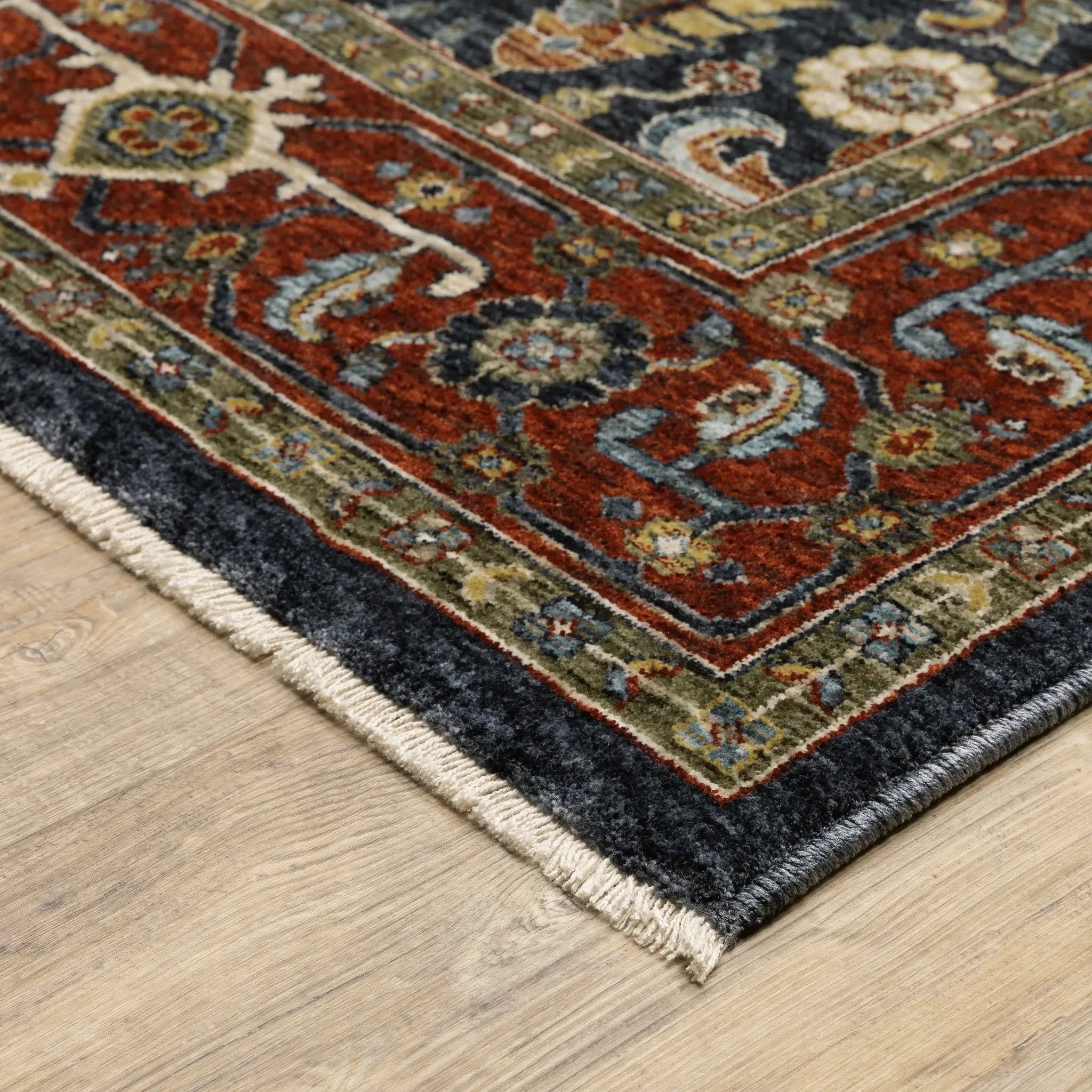 Aberdeen 752W1 Ivory/ Red Area Rug by Oriental Weavers
