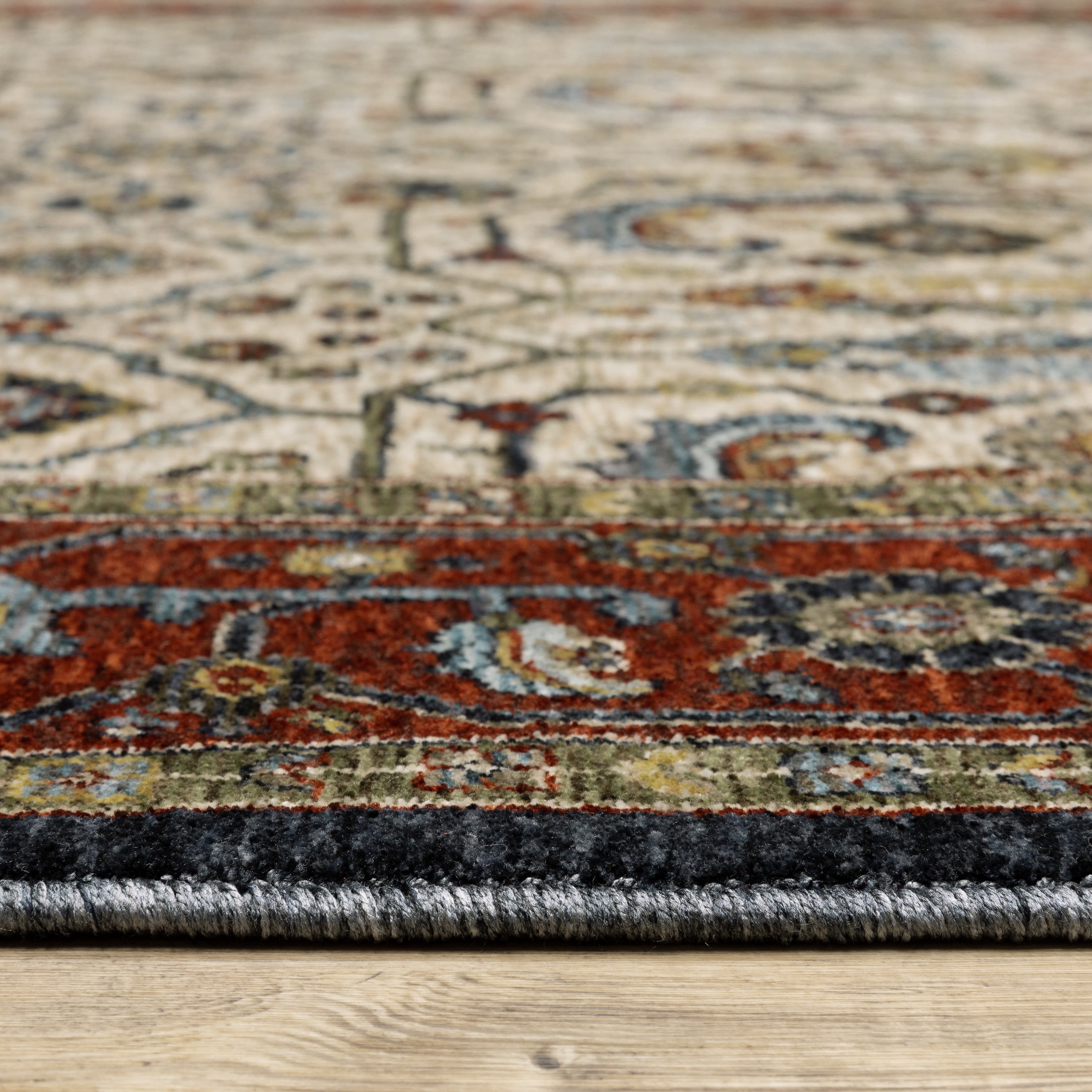 Aberdeen 752W1 Ivory/ Red Traditional Area Rug by Oriental Weavers