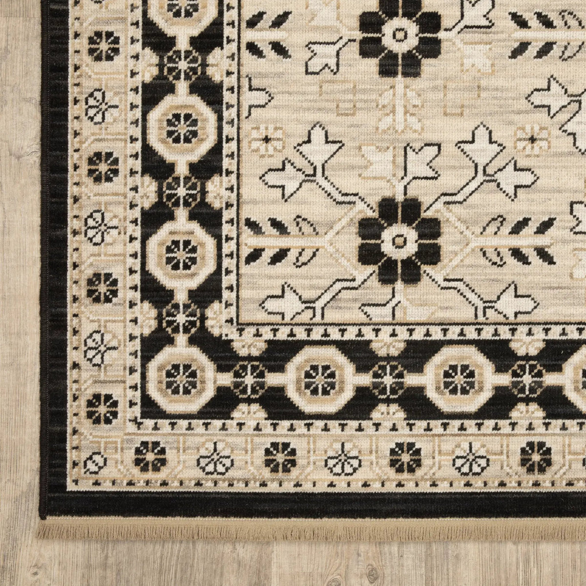 Acacia ACA09 Beige/ Black Area Rug by Oriental Weavers