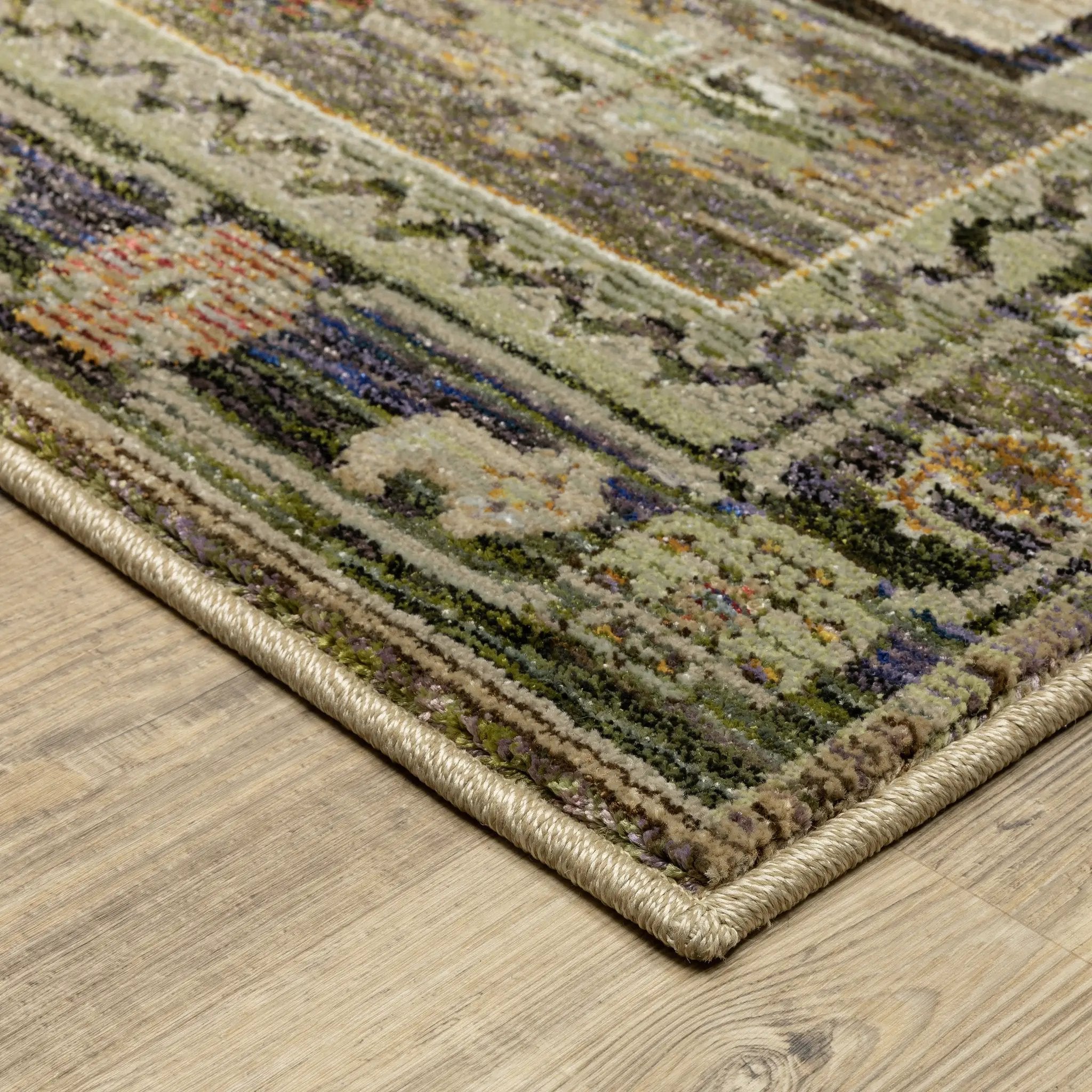 Andorra 2442D Grey/ Green Area Rug by Oriental Weavers