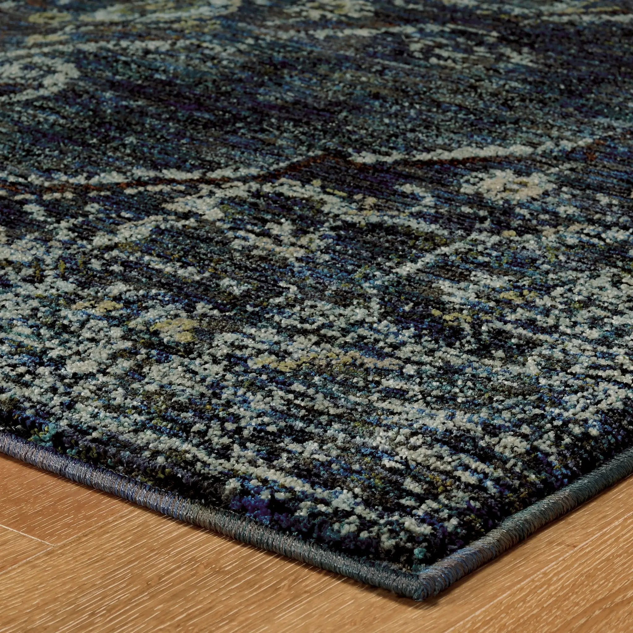 Andorra 7135F Blue/ Light Blue Area Rug by Oriental Weavers