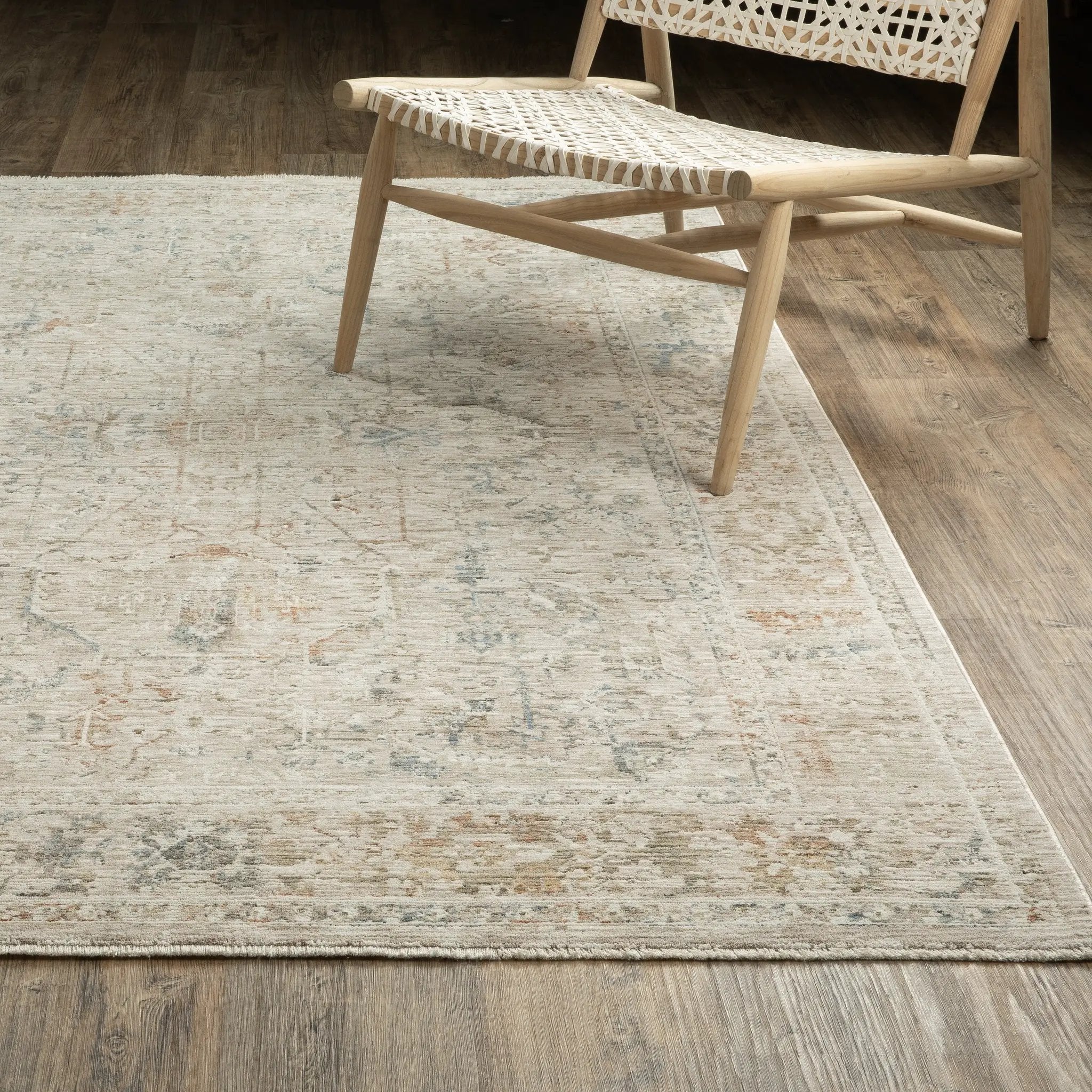Avalon AVA02 Beige/ Blue Area Rug by Oriental Weavers