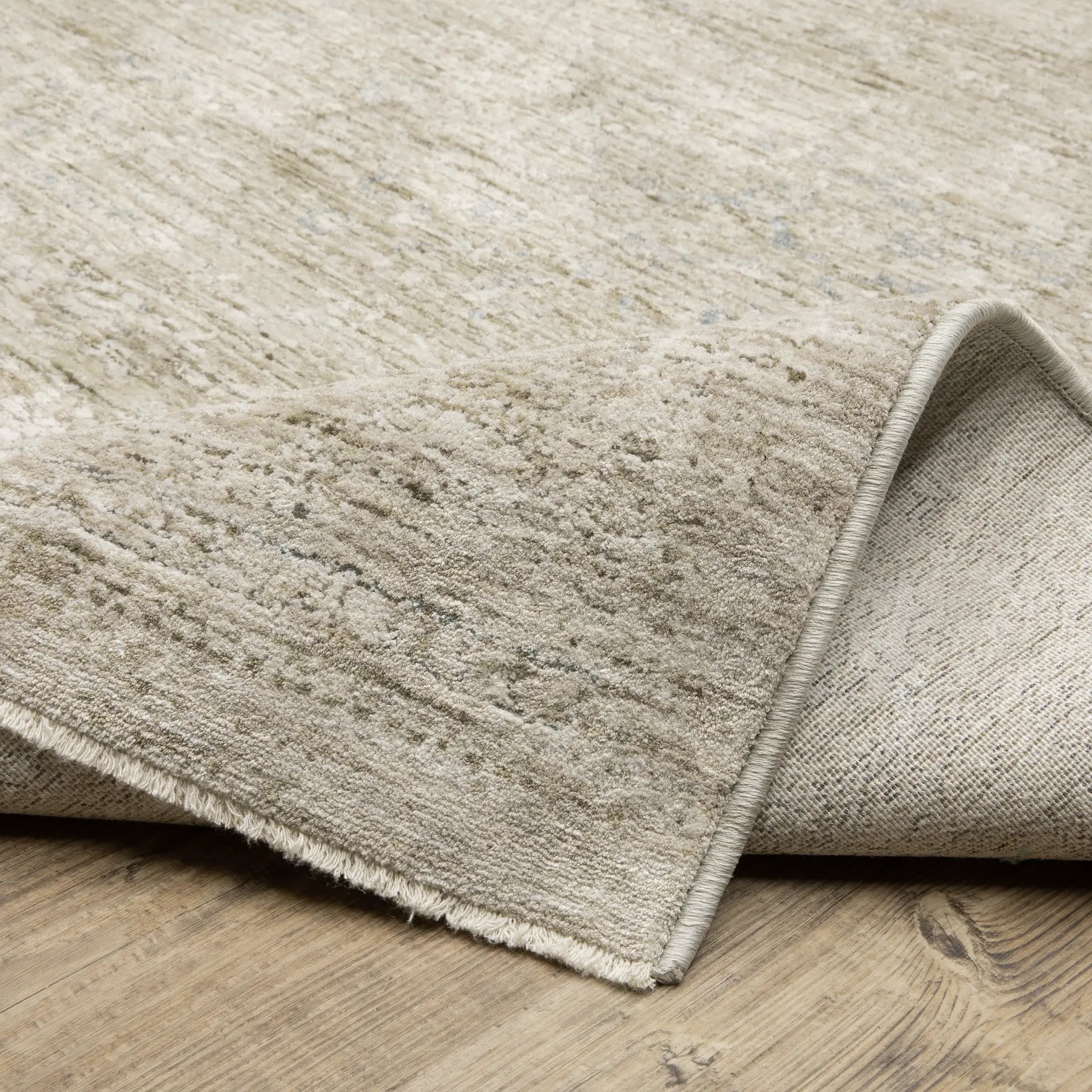 Avalon AVA07 Beige/ Grey Area Rug by Oriental Weavers
