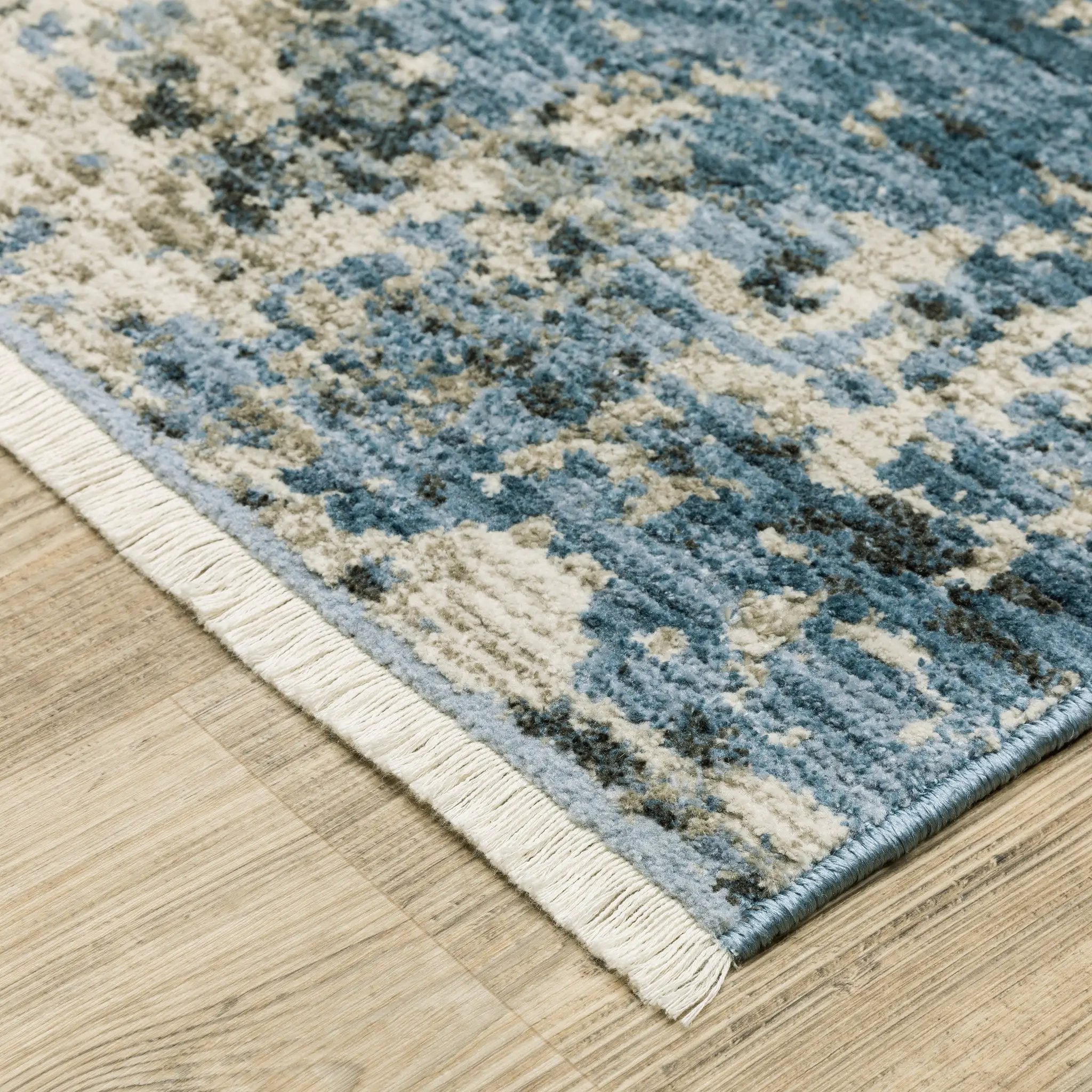 Bauer 041L2 Blue/ Beige Area Rug by Oriental Weavers