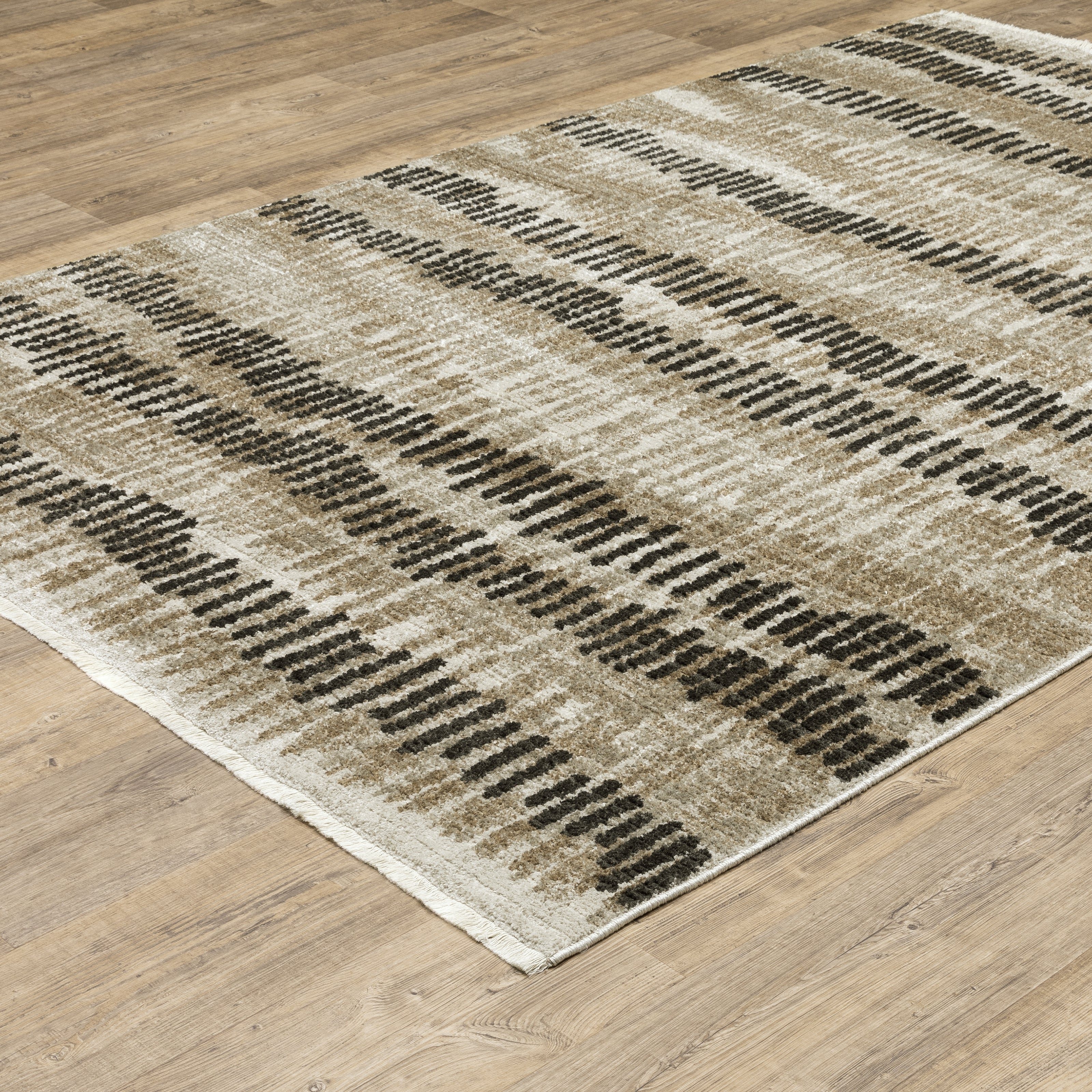 Oriental Weavers Bauer 8120D plush modern rug featuring abstract pattern in beige/ charcoal tones