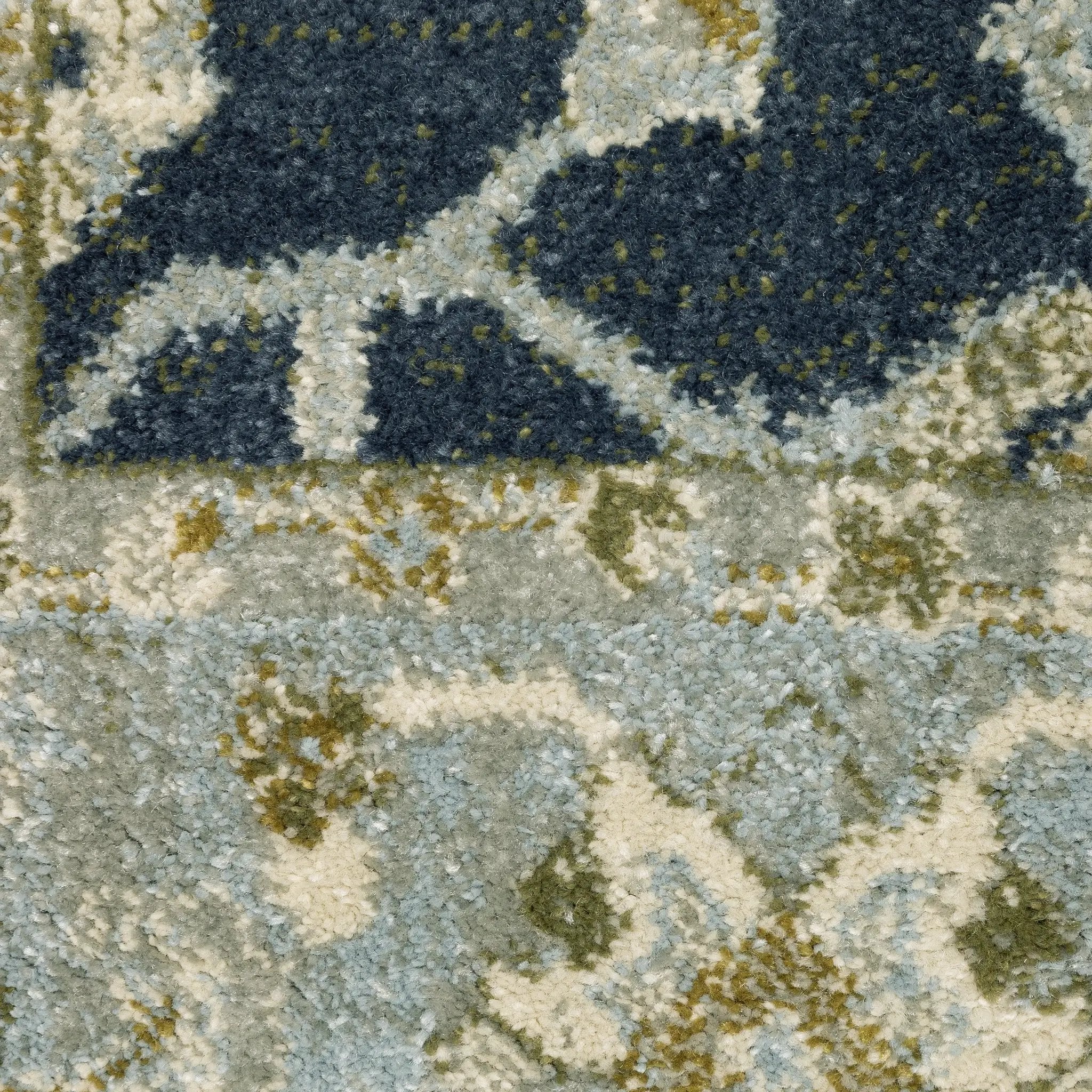 Branson BR05A Teal Blue/ Ivory Area Rug by Oriental Weavers