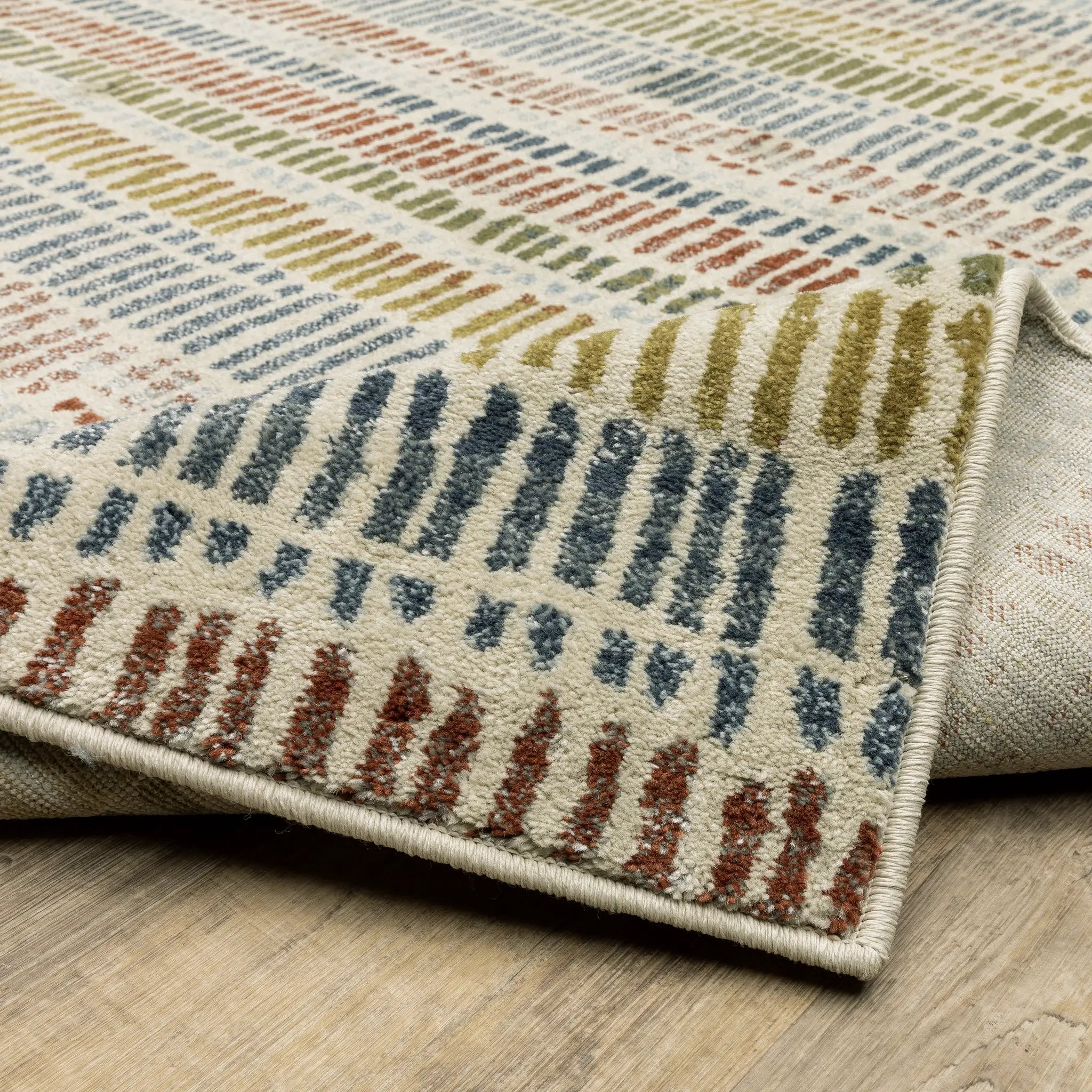 Branson BR06A Ivory/ Multi Area Rug by Oriental Weavers
