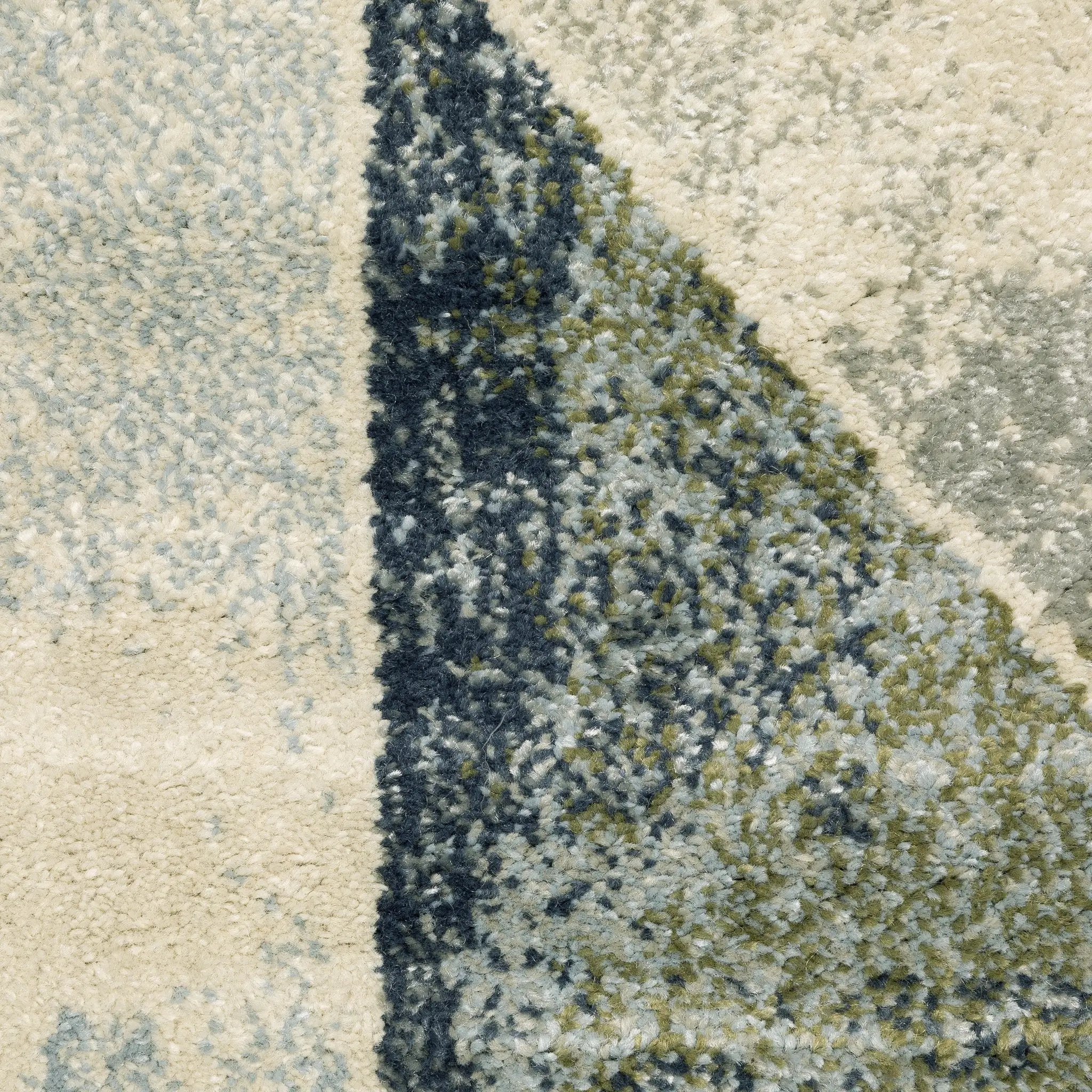 Branson BR10A Blue/ Green Area Rug by Oriental Weavers