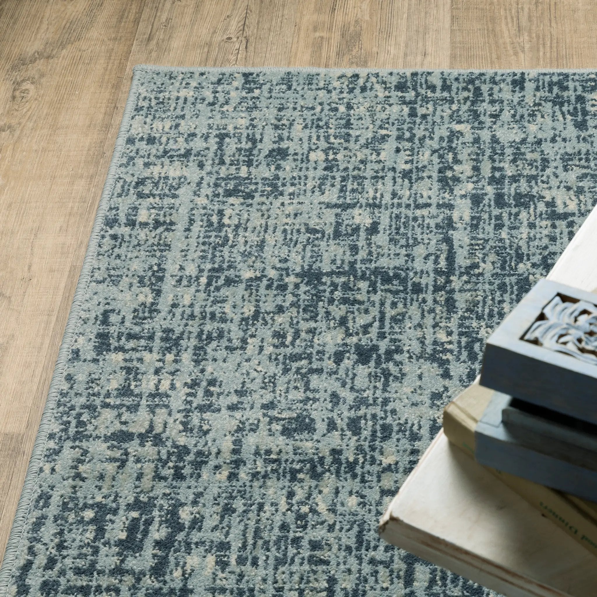Branson BR13A Blue/ Grey Area Rug by Oriental Weavers