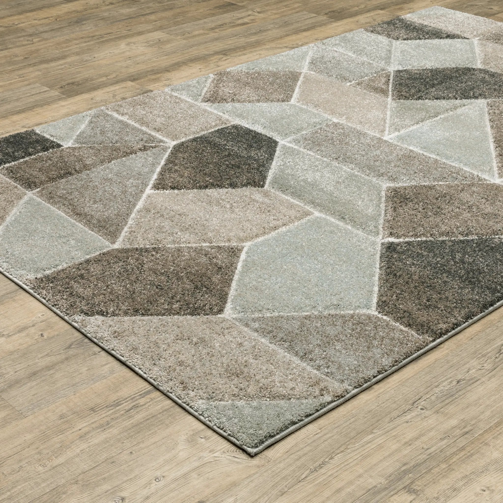 Cambria 004L2 Grey/ Brown Area Rug by Oriental Weavers