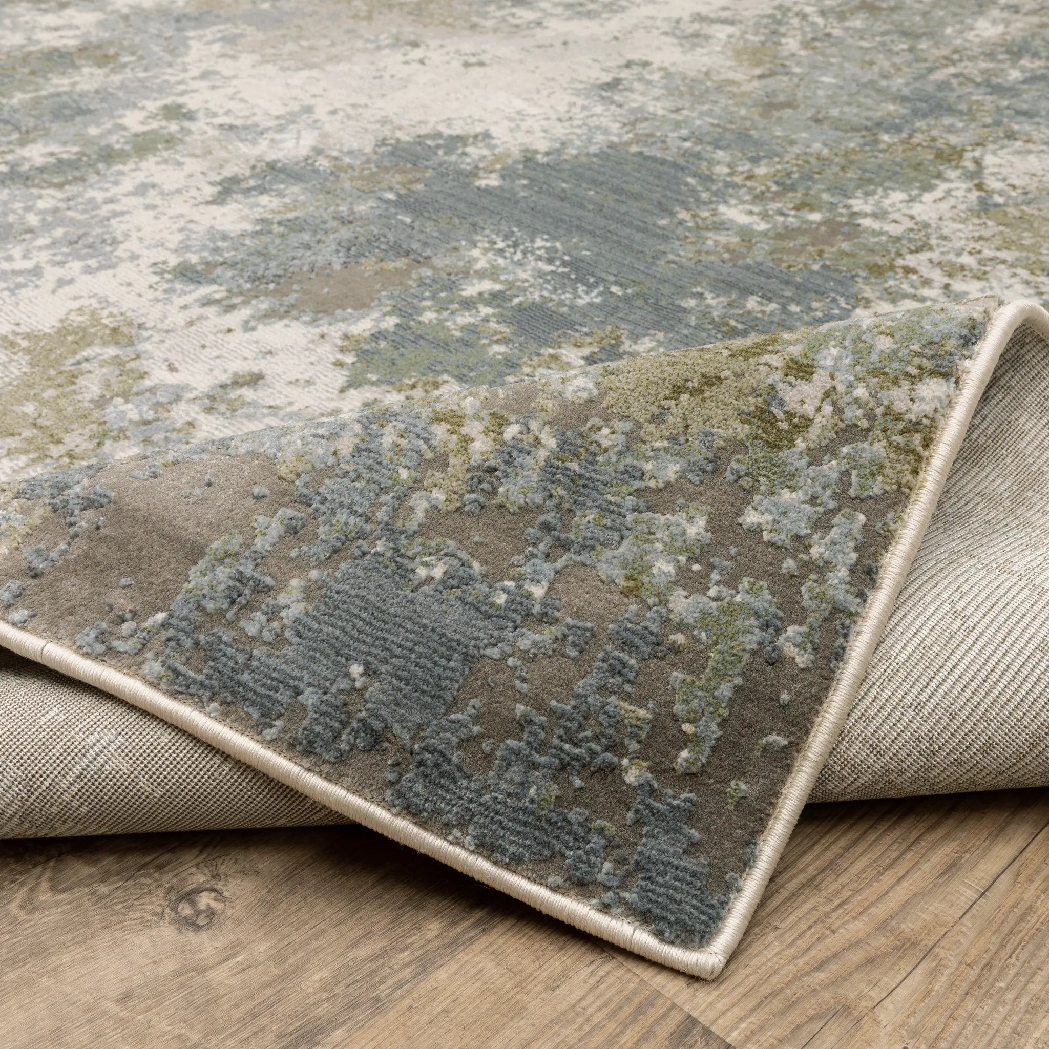 Caravan 5090E Blue/ Green Area Rug by Oriental Weavers