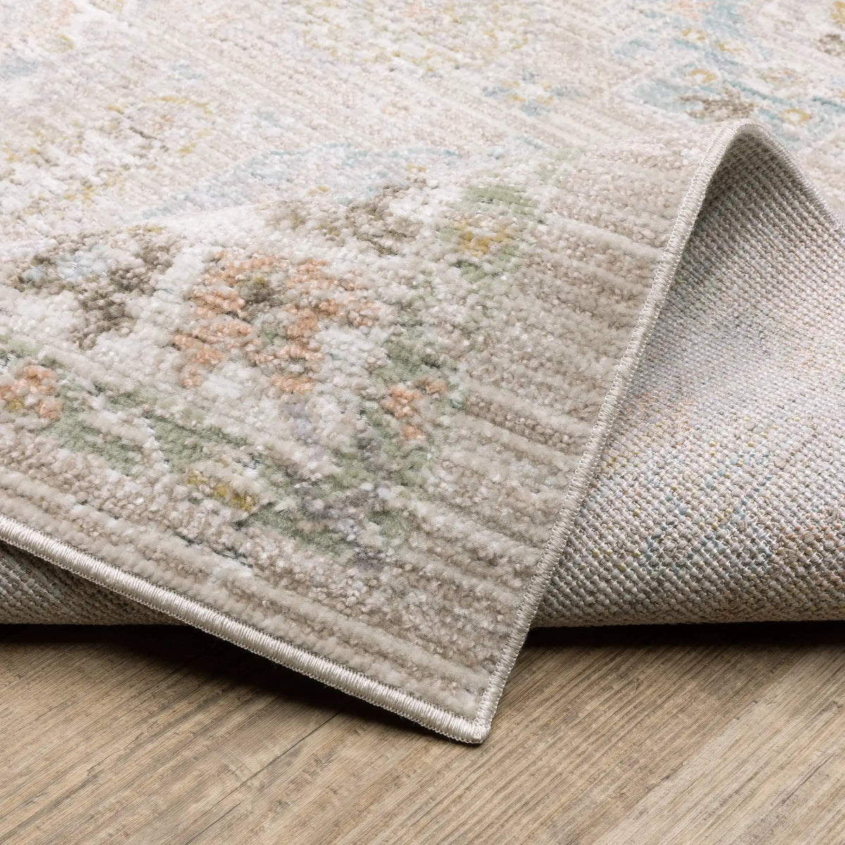 Cavett CAV04 Beige/ Blue Area Rug by Oriental Weavers