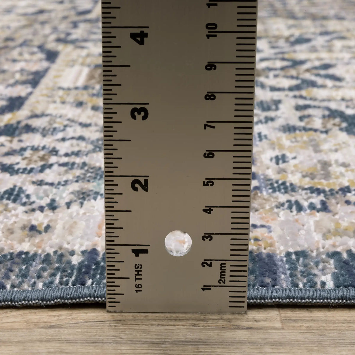 Cavett CAV06 Navy/ Gold Area Rug by Oriental Weavers