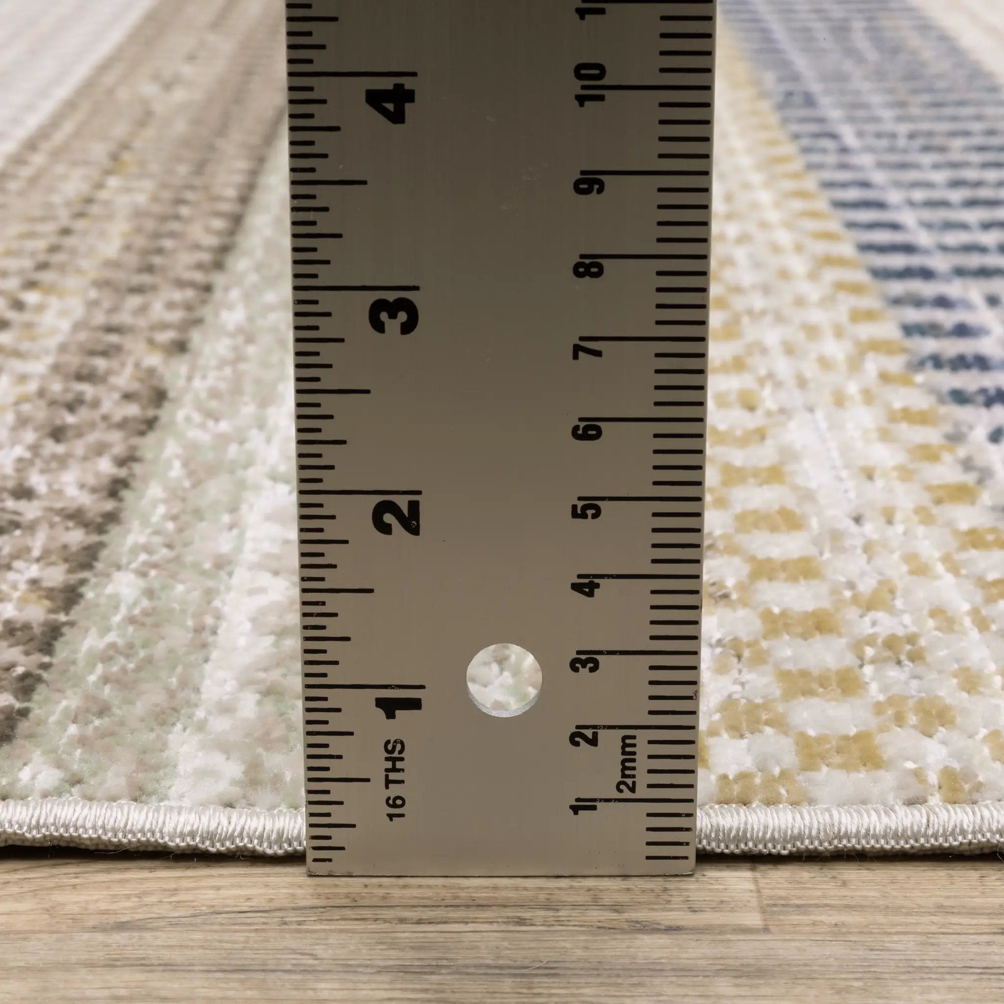 Cavett CAV08 Ivory/ Multi Area Rug by Oriental Weavers