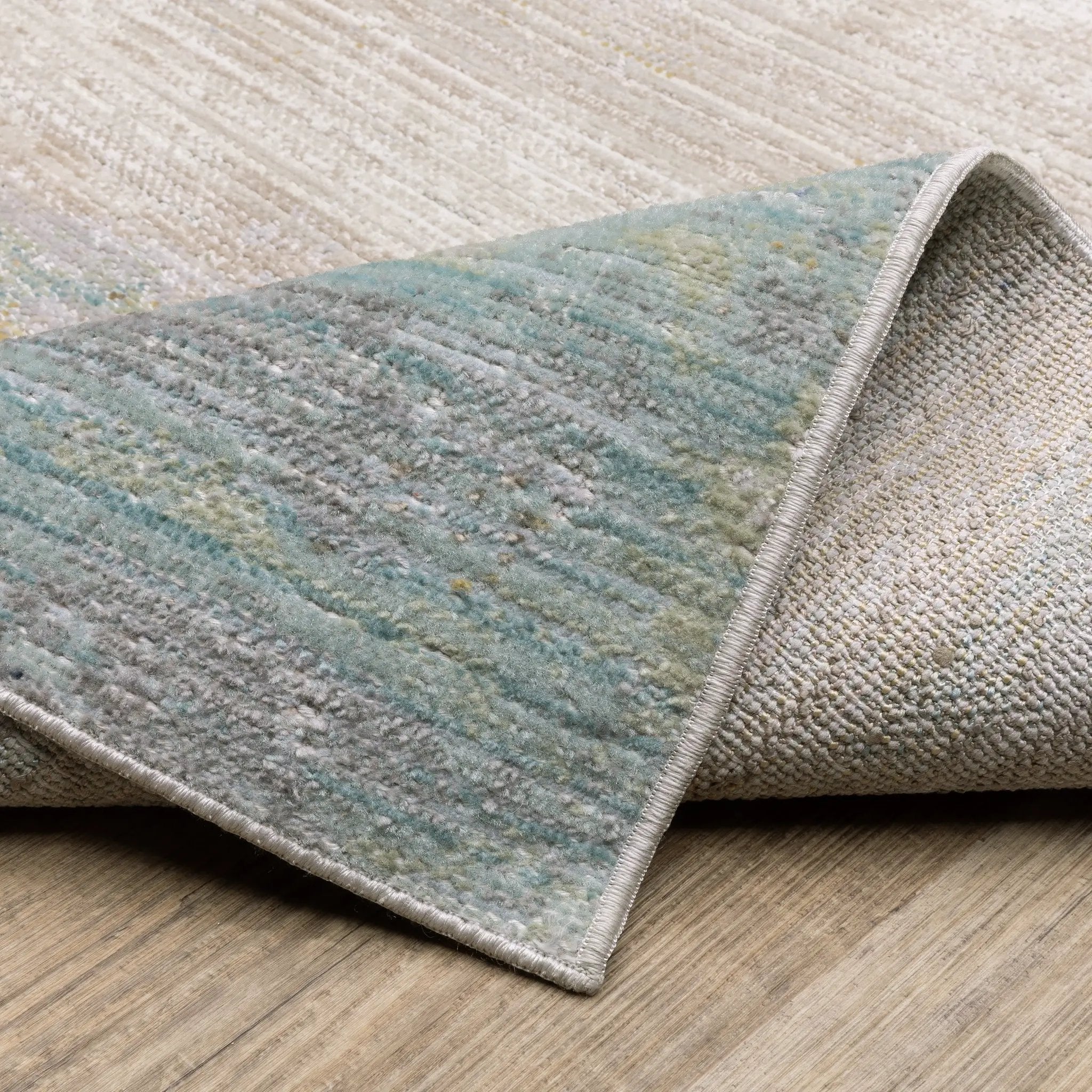 Cavett CAV09 Blue/ Beige Area Rug by Oriental Weavers