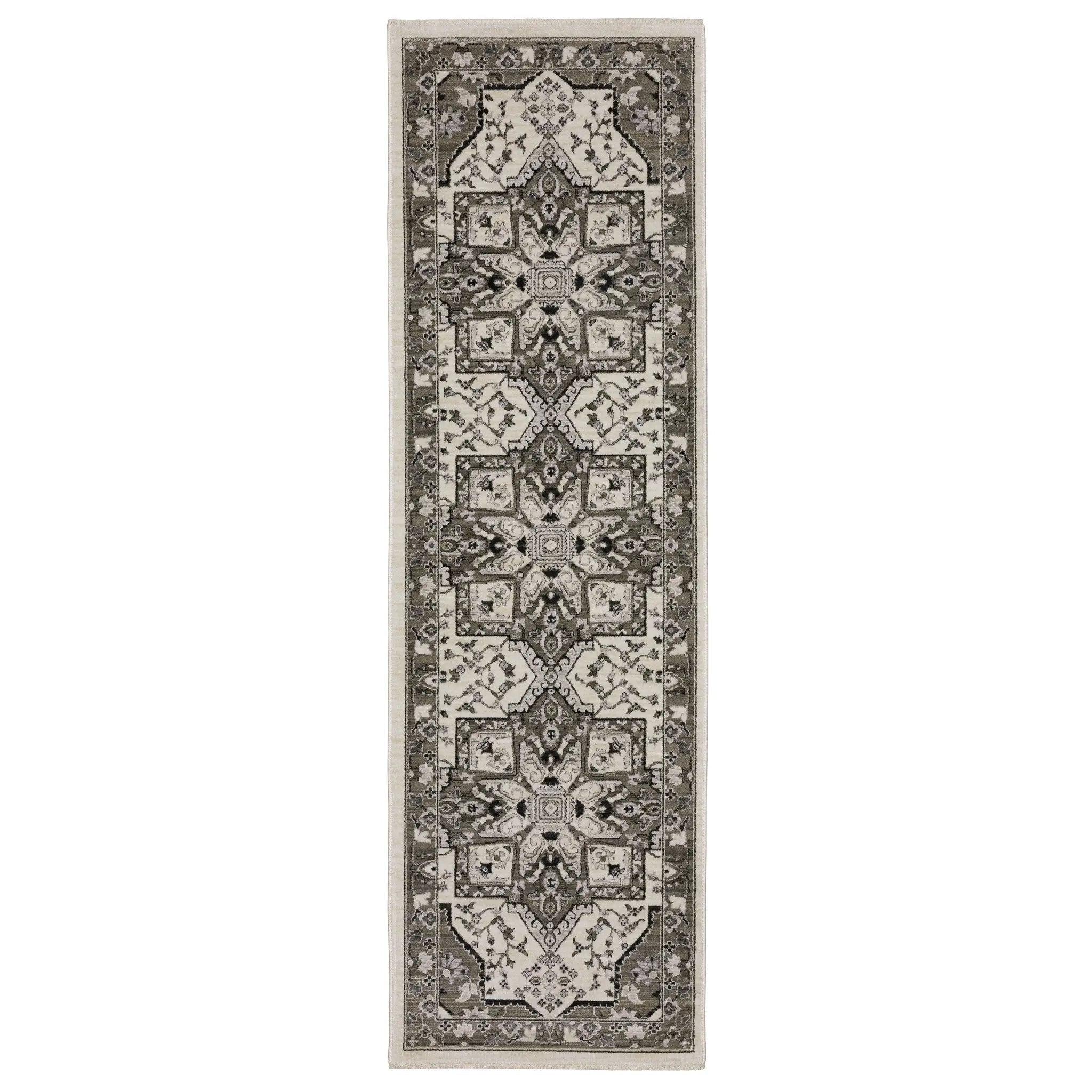 Chamberlain CH09A Ivory/ Grey Area Rug by Oriental Weavers