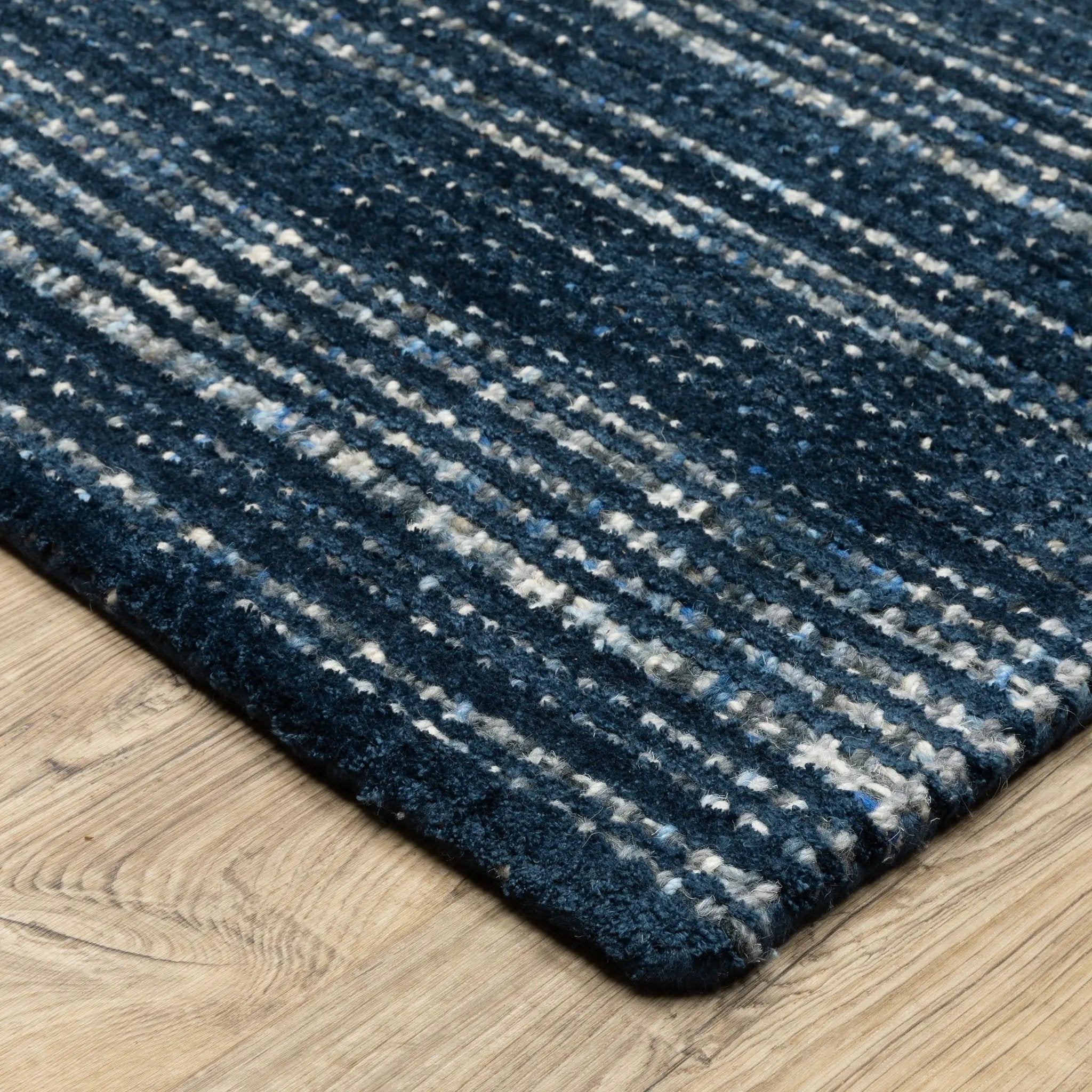 Circa CIR06 Navy/ Blue Area Rug by Oriental Weavers