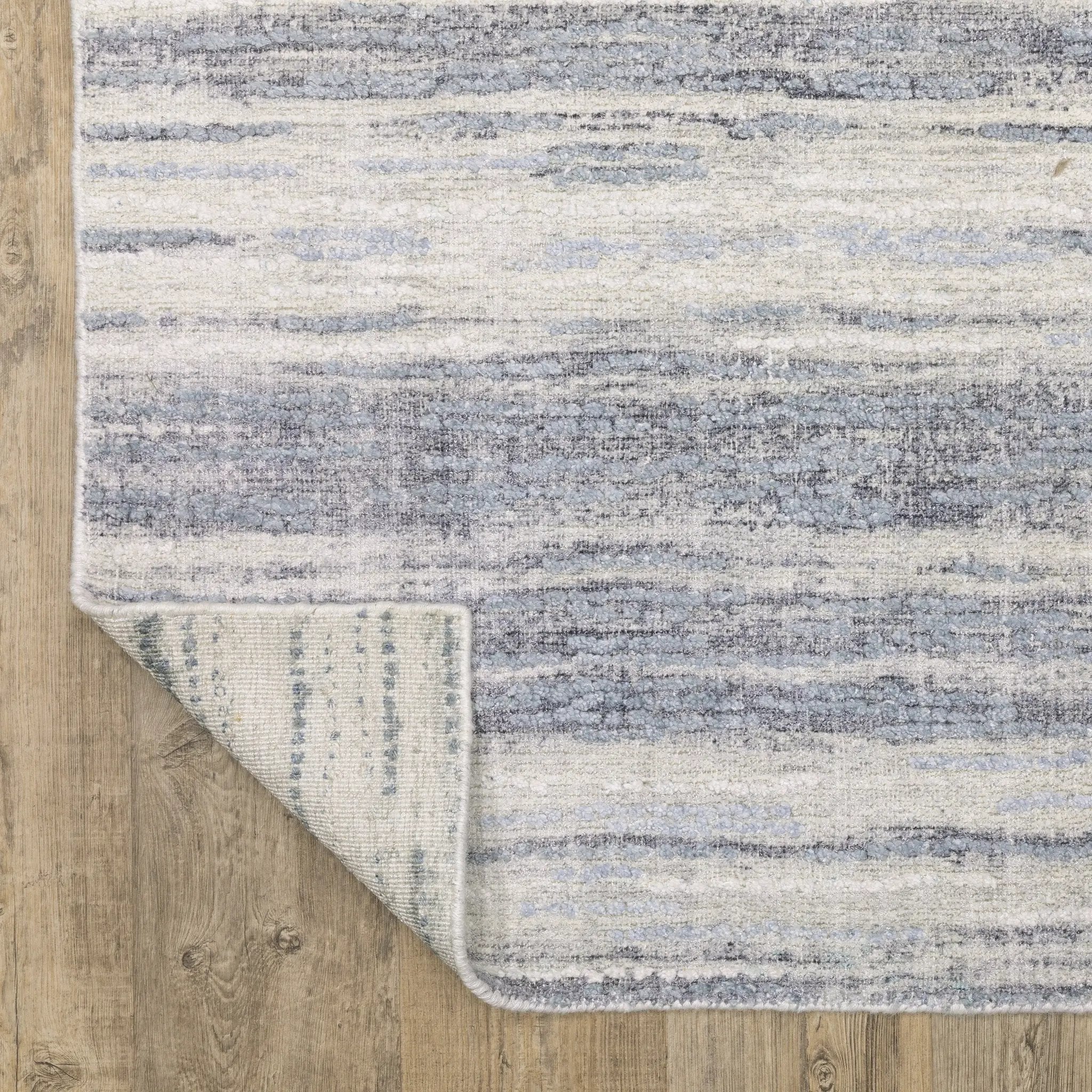 Clarke CLA04 Ivory/ Blue Area Rug by Oriental Weavers