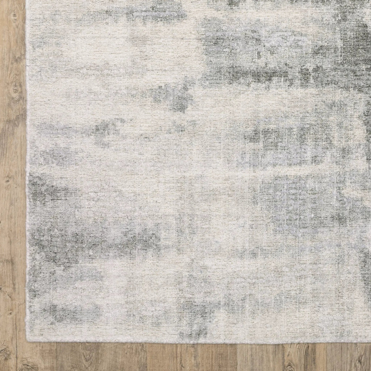Clarke CLA05 Beige/ Grey Area Rug by Oriental Weavers