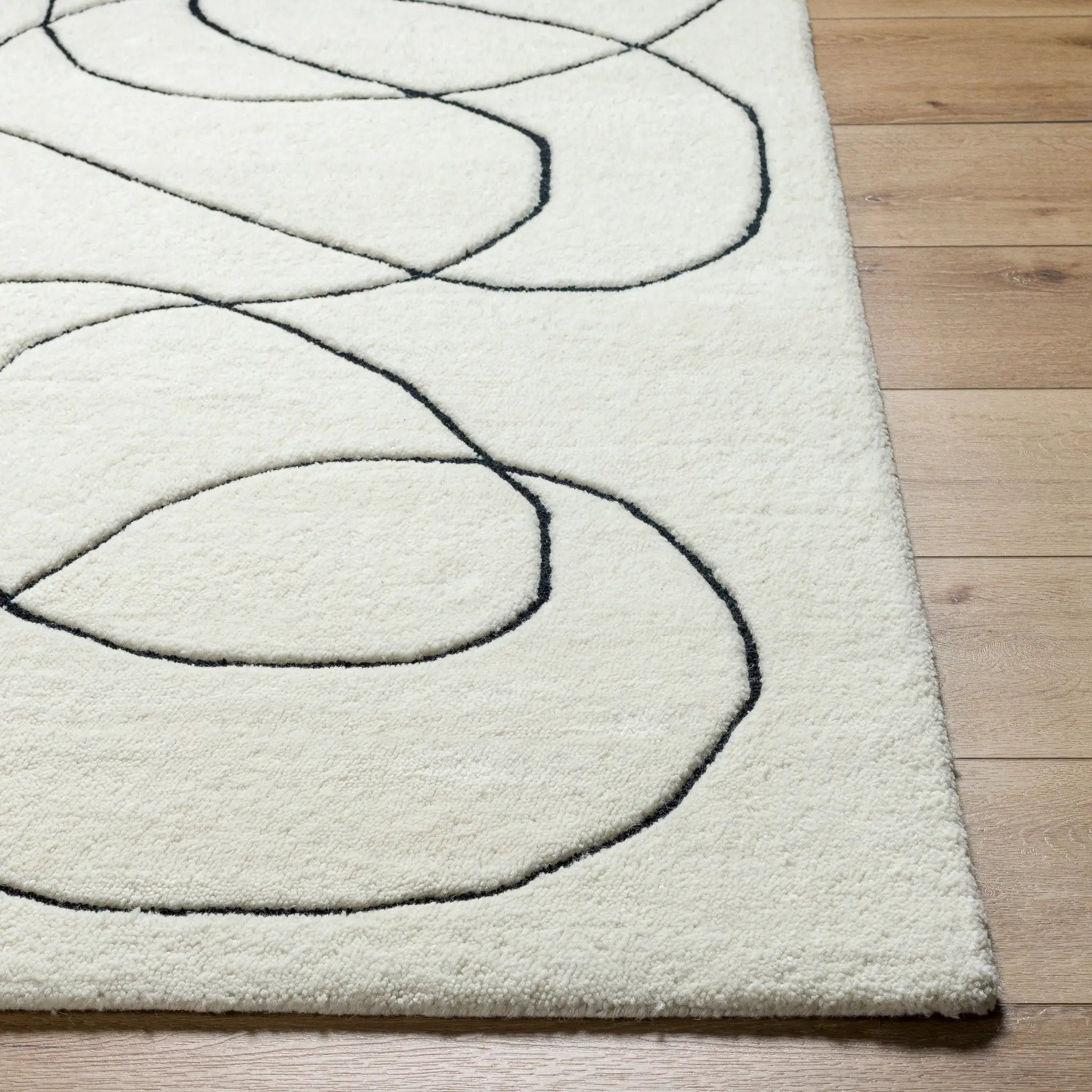 Portobello PBO-2301 Cream Area Rug by LIVABLISS