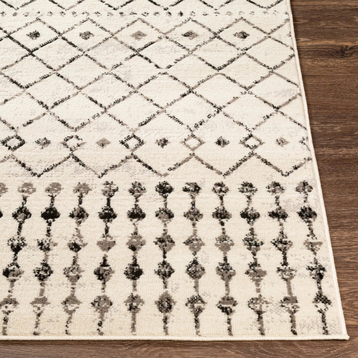 LIVABLISS Pisa PSS-2300 Black Area Rug
