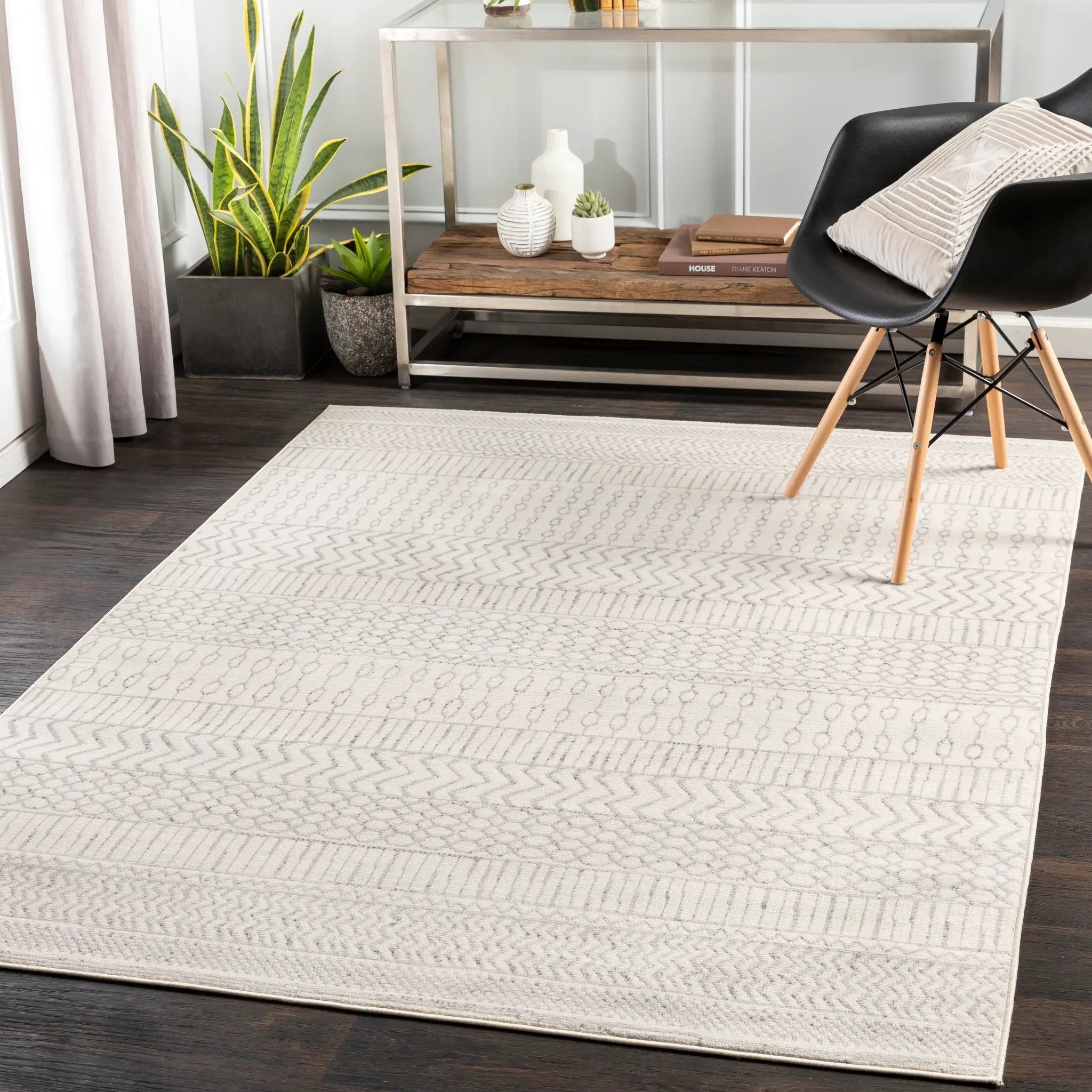 Pisa PSS-2301 Gray Area Rug by LIVABLISS
